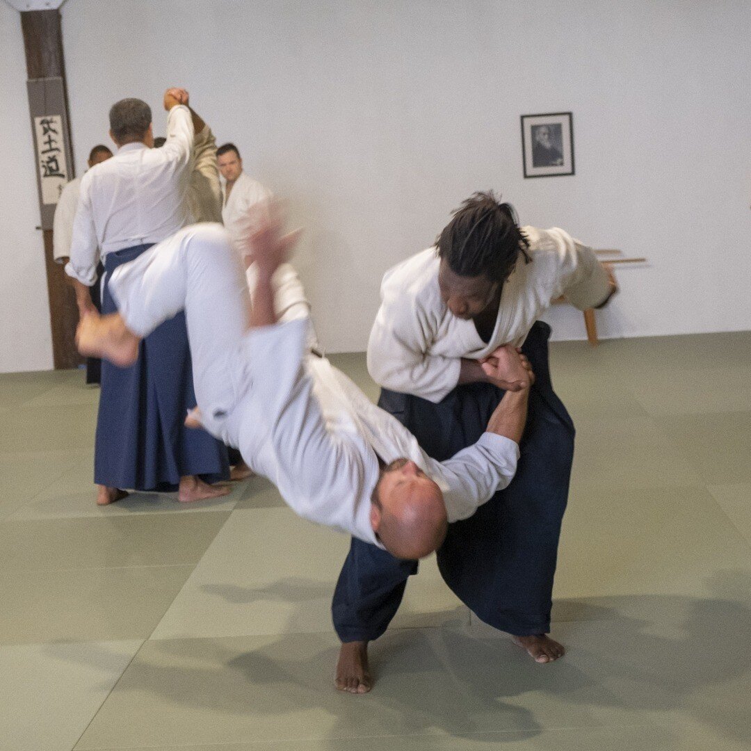 The moment when Sensei does something amazing... .
.
.
.
#aikido #japanesemartialarts #aikikai #budo #aikidoaikikai  #philadelphia  #aikidoaikikai #dojonation