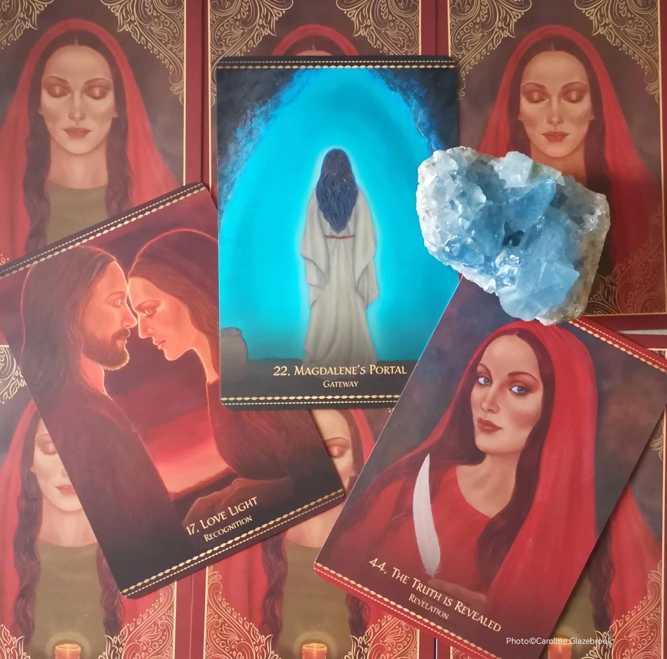 Tarot reading, channelled guidance, reading with Caroline Glazebrook