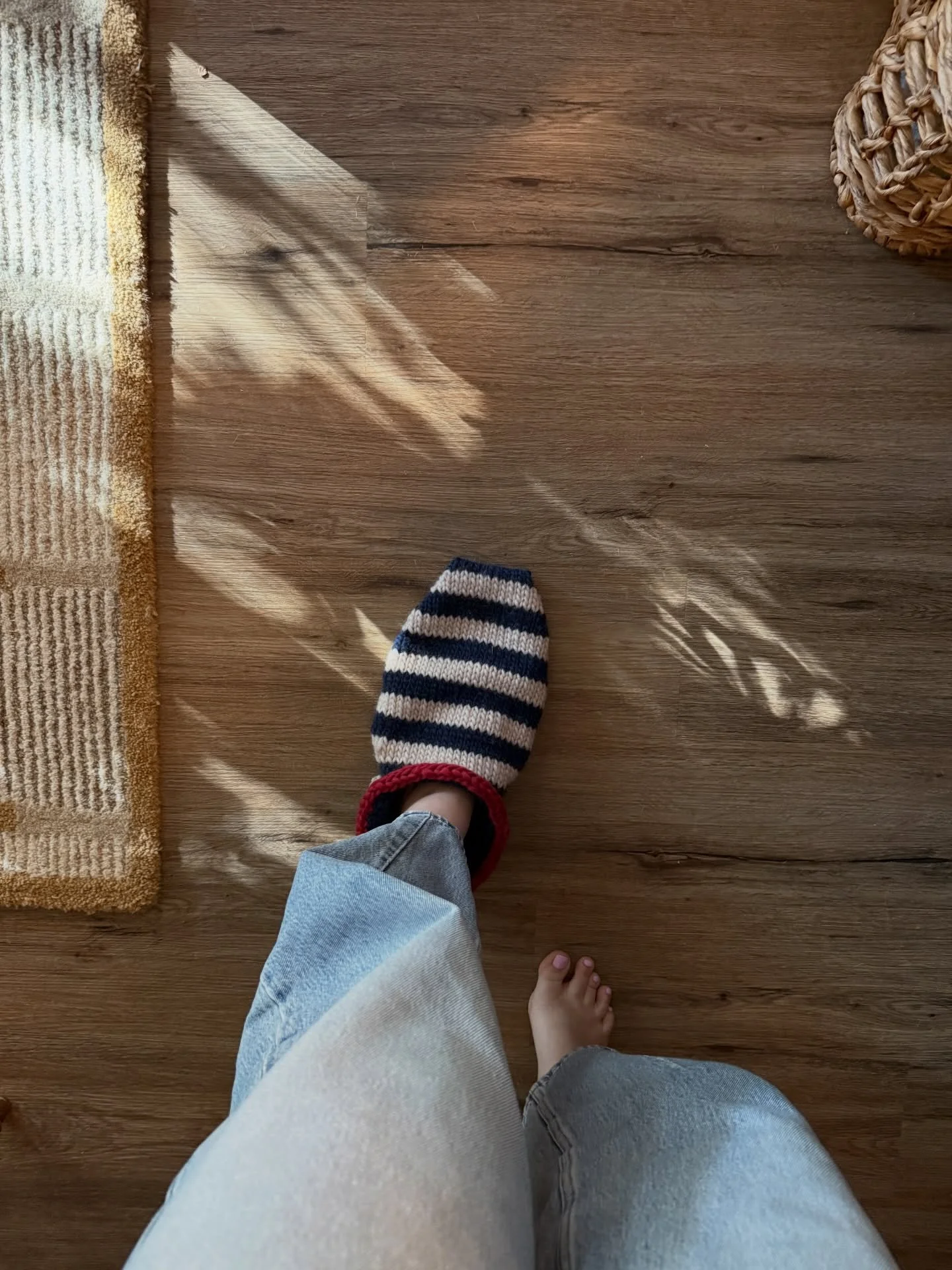 i wanted a small collection of sailor slipper stills 🎞️

there is something very sweet about seeing the people i love casually wearing something i&rsquo;ve made in our everyday moments. just a bit of mundane magic, i guess

pattern: #sailorslippers 