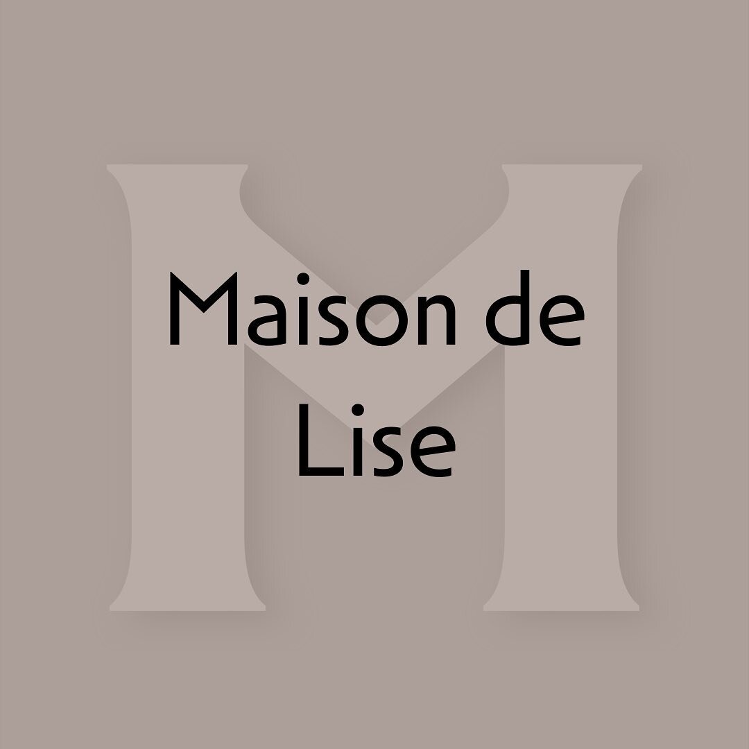 La Maison de Lise is a 200m2 gite with 4 bedrooms and 3 bathrooms and can accommodate up to 8 people. With its private entrance, two private terraces (one on the ground floor and one on the first), a large dining area for family dinners, and a cozy w