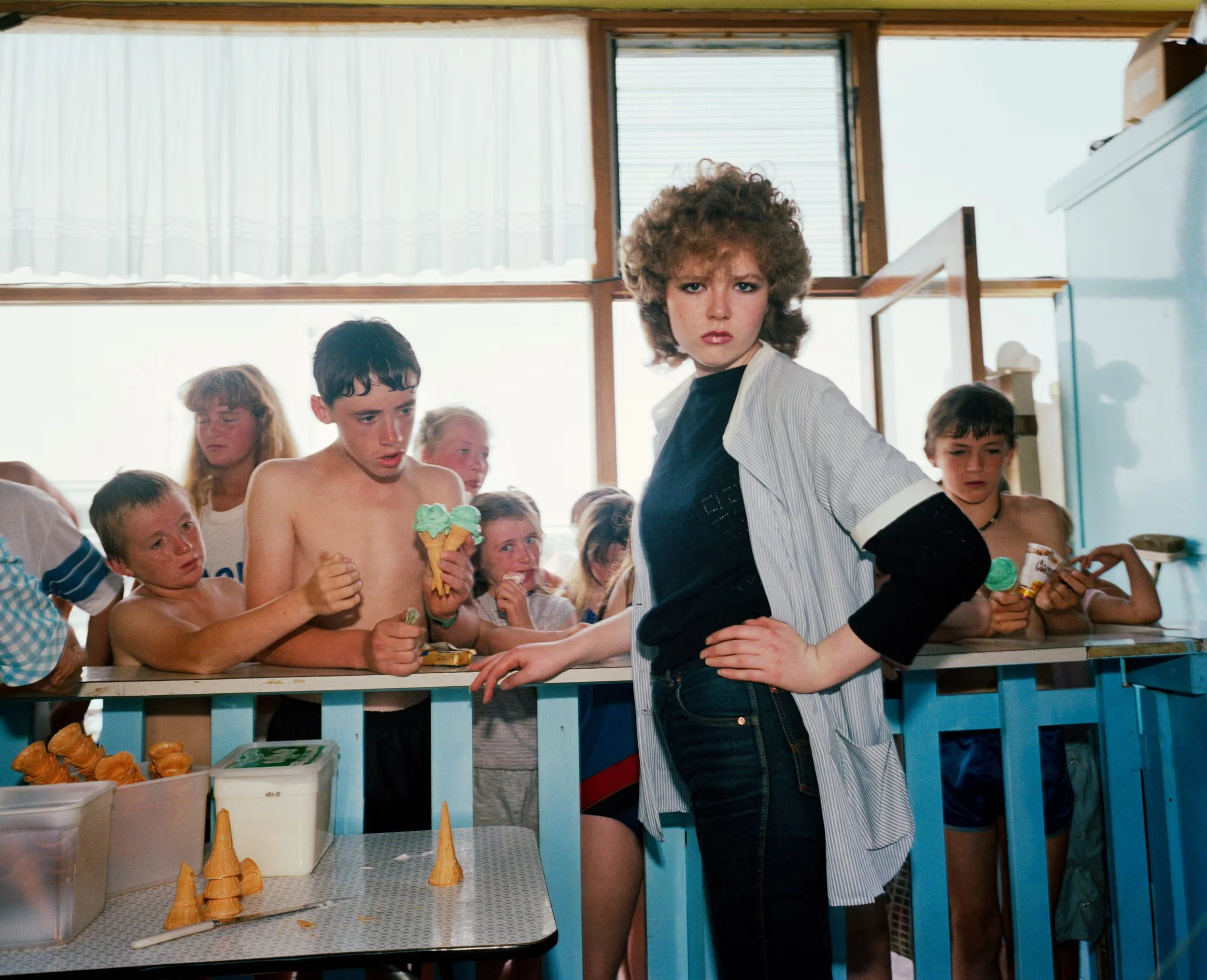 L'Attesa al Bancone (The Last Resort) Martin Parr