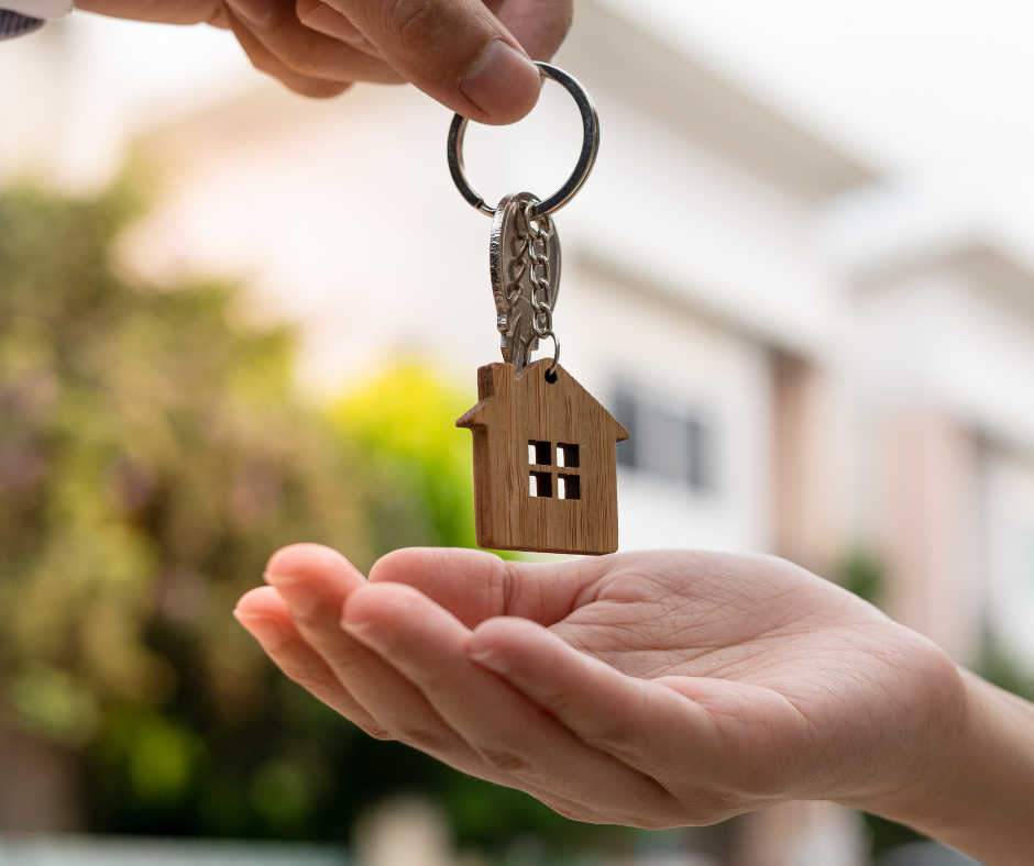 I WAS ON THE DEED WITH SOMEONE WHO PASSED AWAY.&nbsp; DO I OWN THE PROPERTY OUTRIGHT NOW?