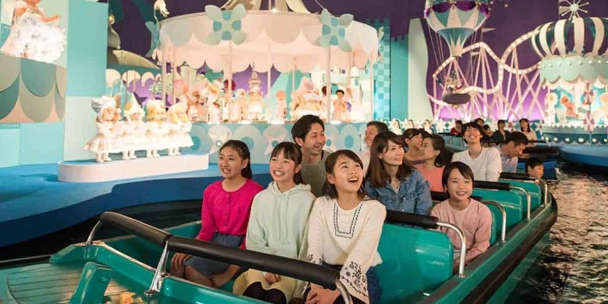 its-a-small-world-boat-tokyo-disney-resort.jpg