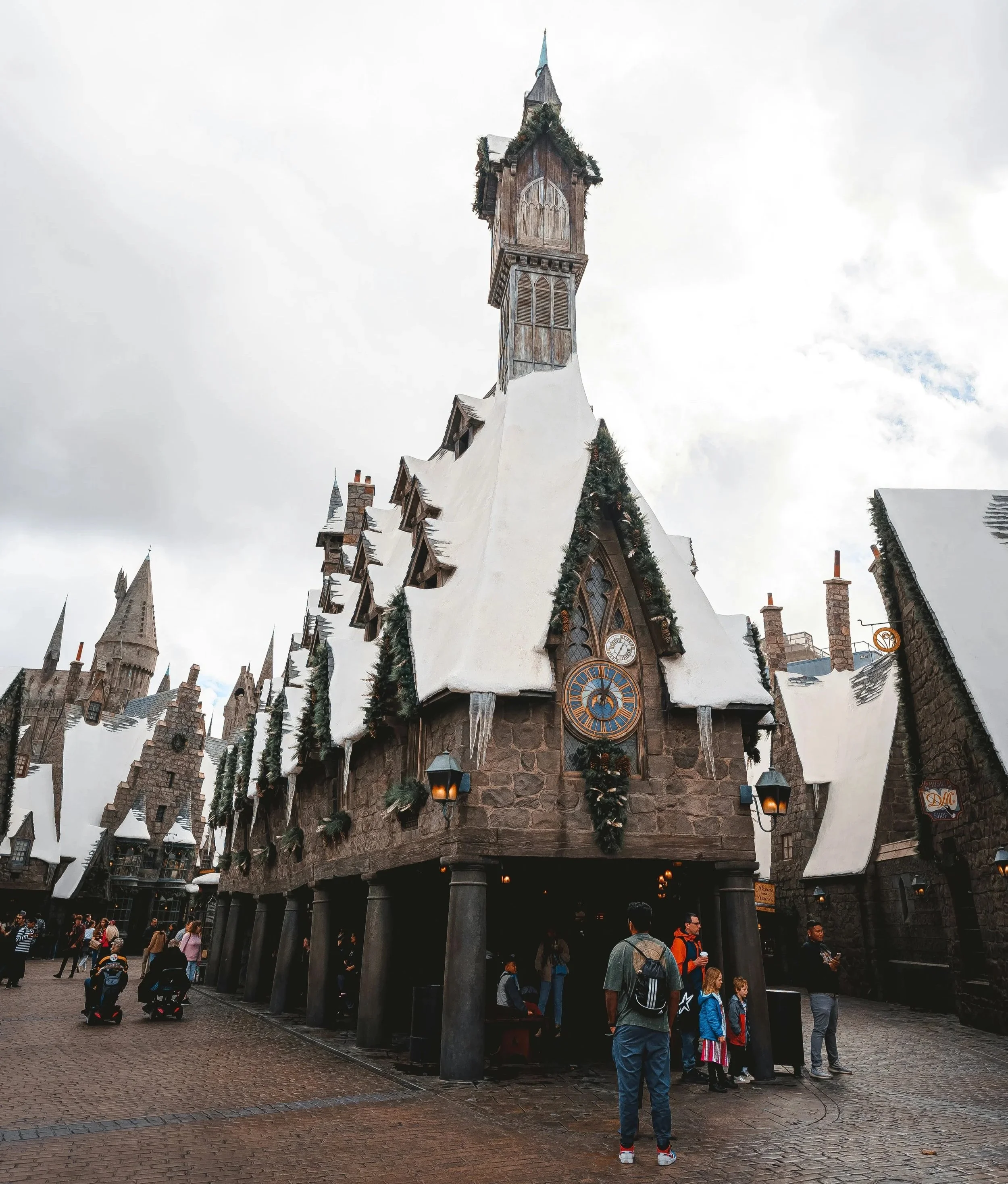 🎄 Holiday Festivities at Universal Orlando: A Celebration Full of Cheer 