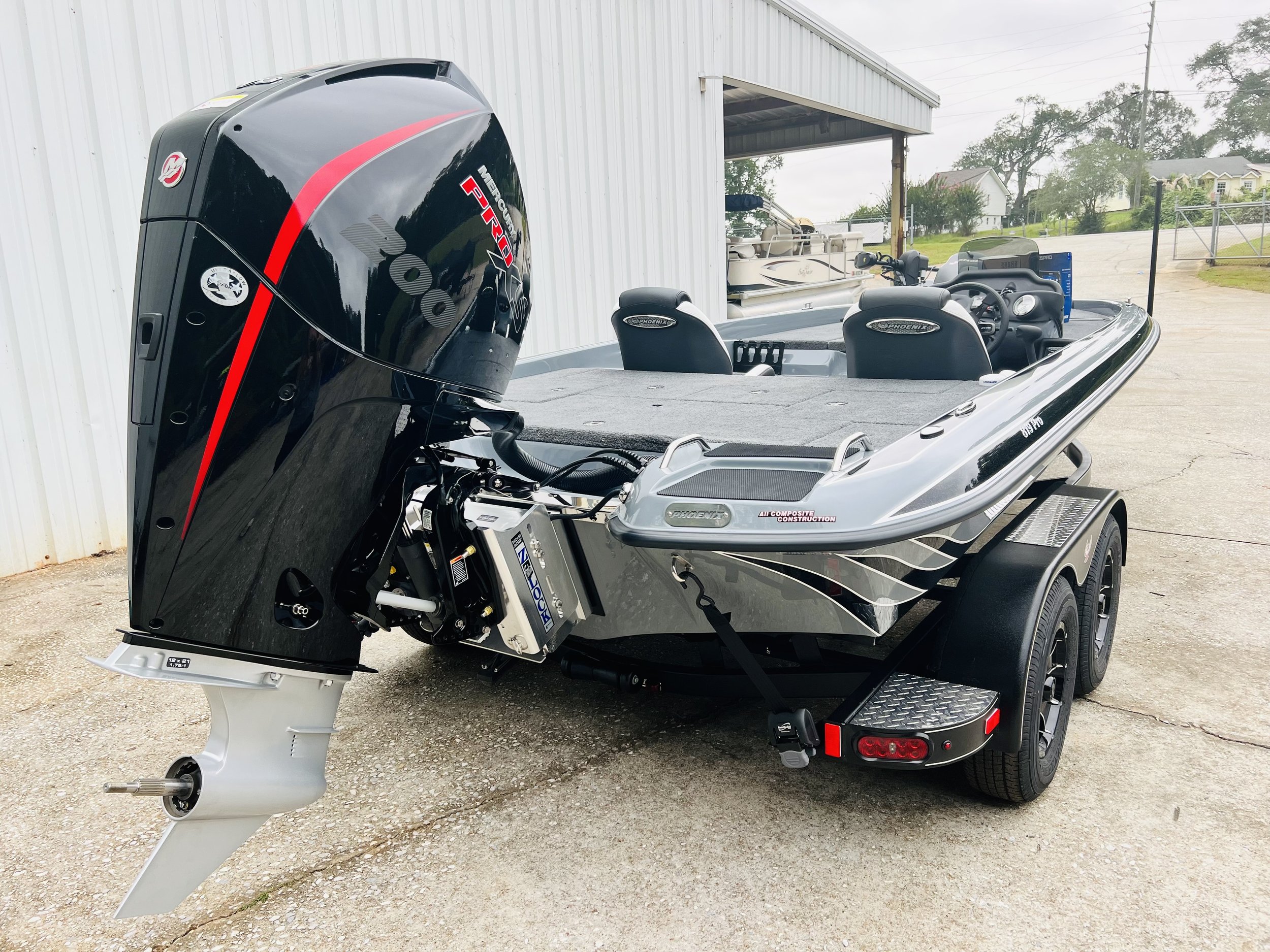 2024 Phoenix 819 Pro (New) — Stateline Marine