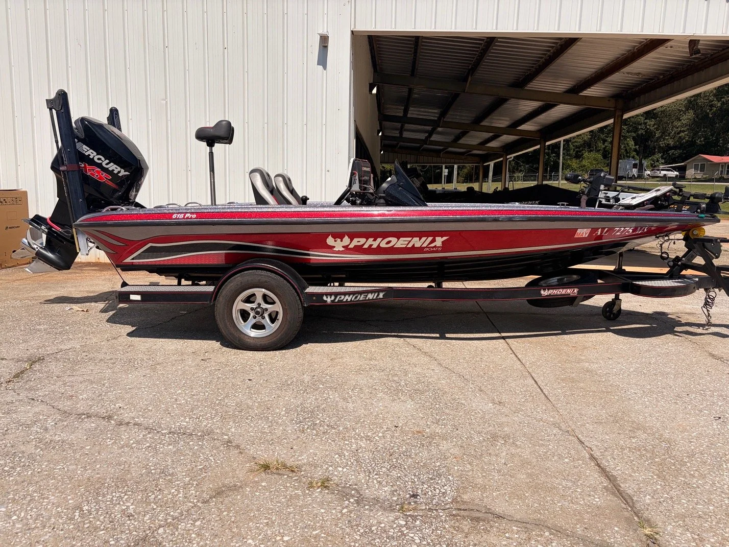 2016 Phoenix 618 Pro