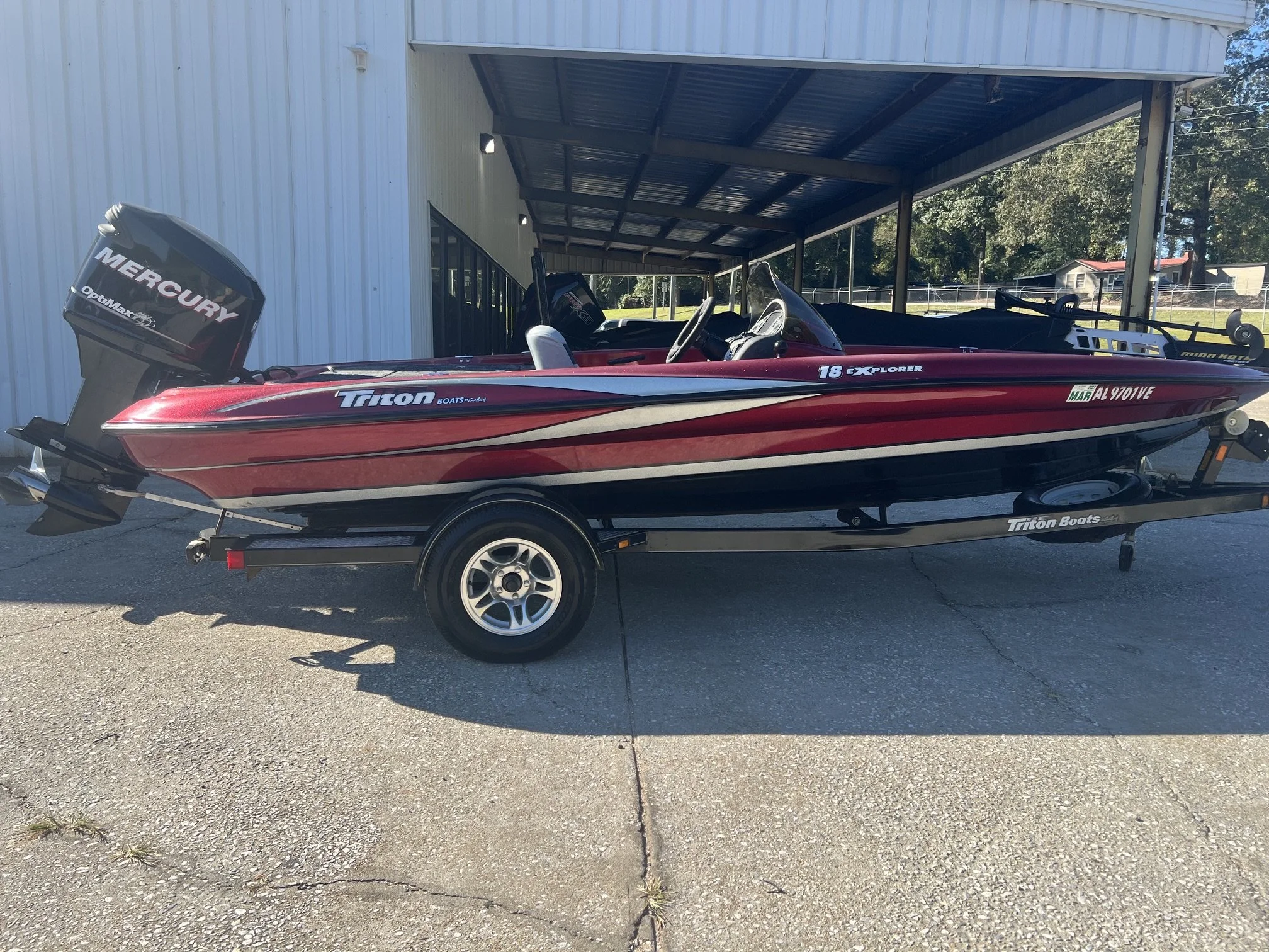 2011 Triton 18 Explorer
