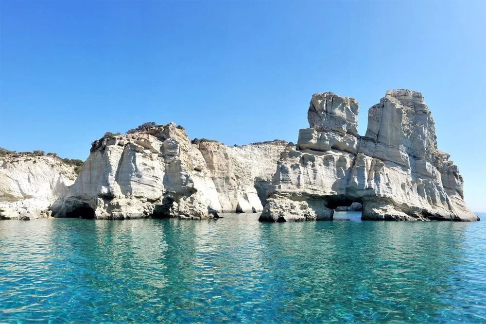 Milos, Greece: Top 10 Must-Do Activities for an Unforgettable Trip