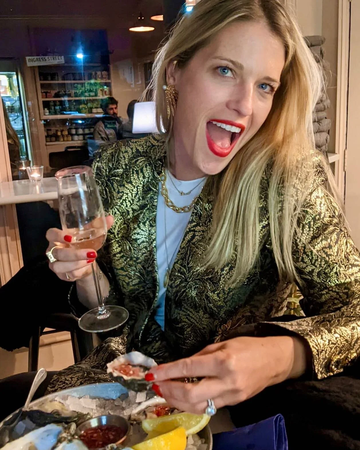 🦪 x 🥂 @the_whistling_oyster last night followed by a parents social&hellip; #outfit for the evening was a mix of high and low fashion, new and vintage. Mixing pieces like this gives interest to an outfit. It&rsquo;s like decorating a room in your h