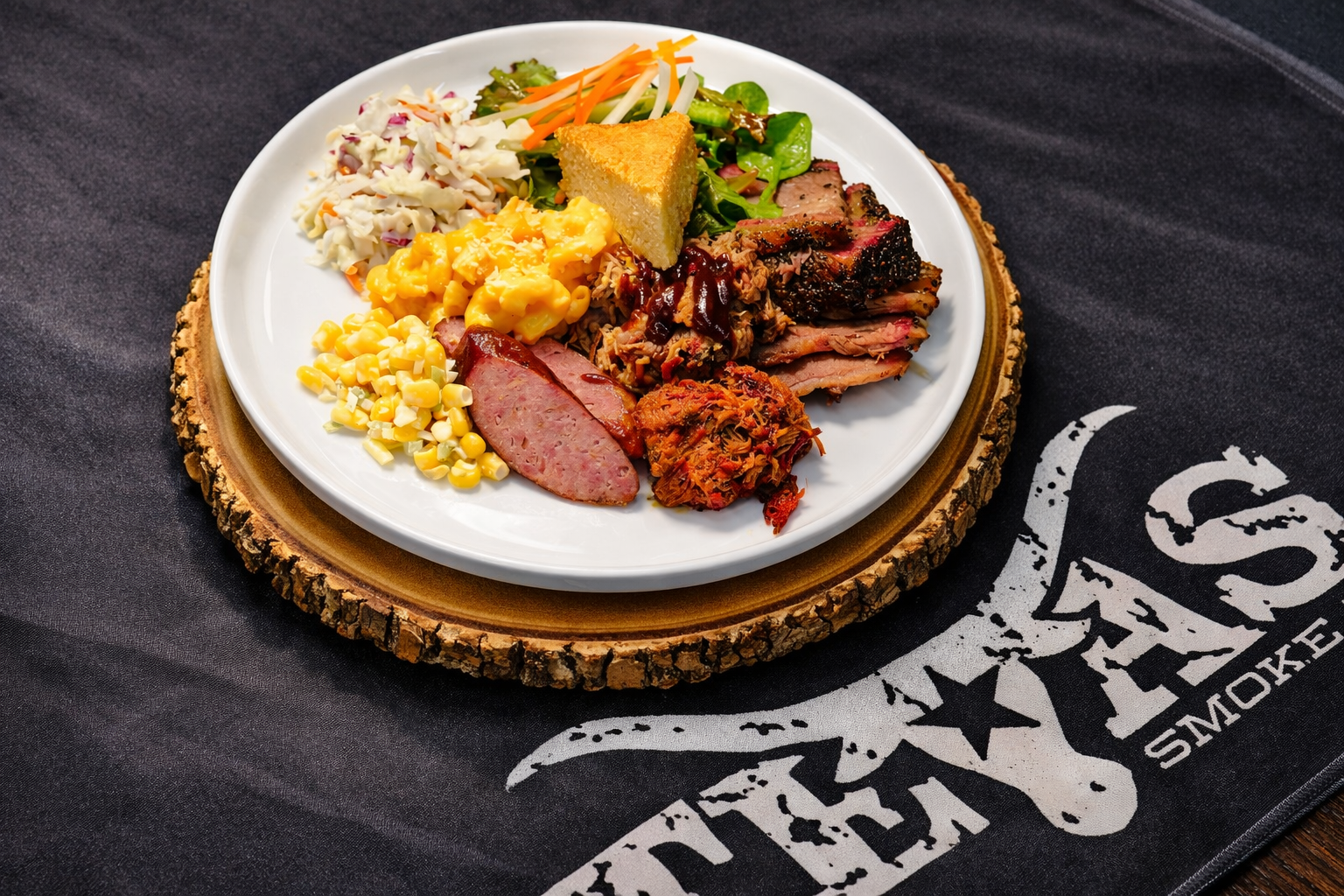 Southern BBQ with sides for lonestar catering.png