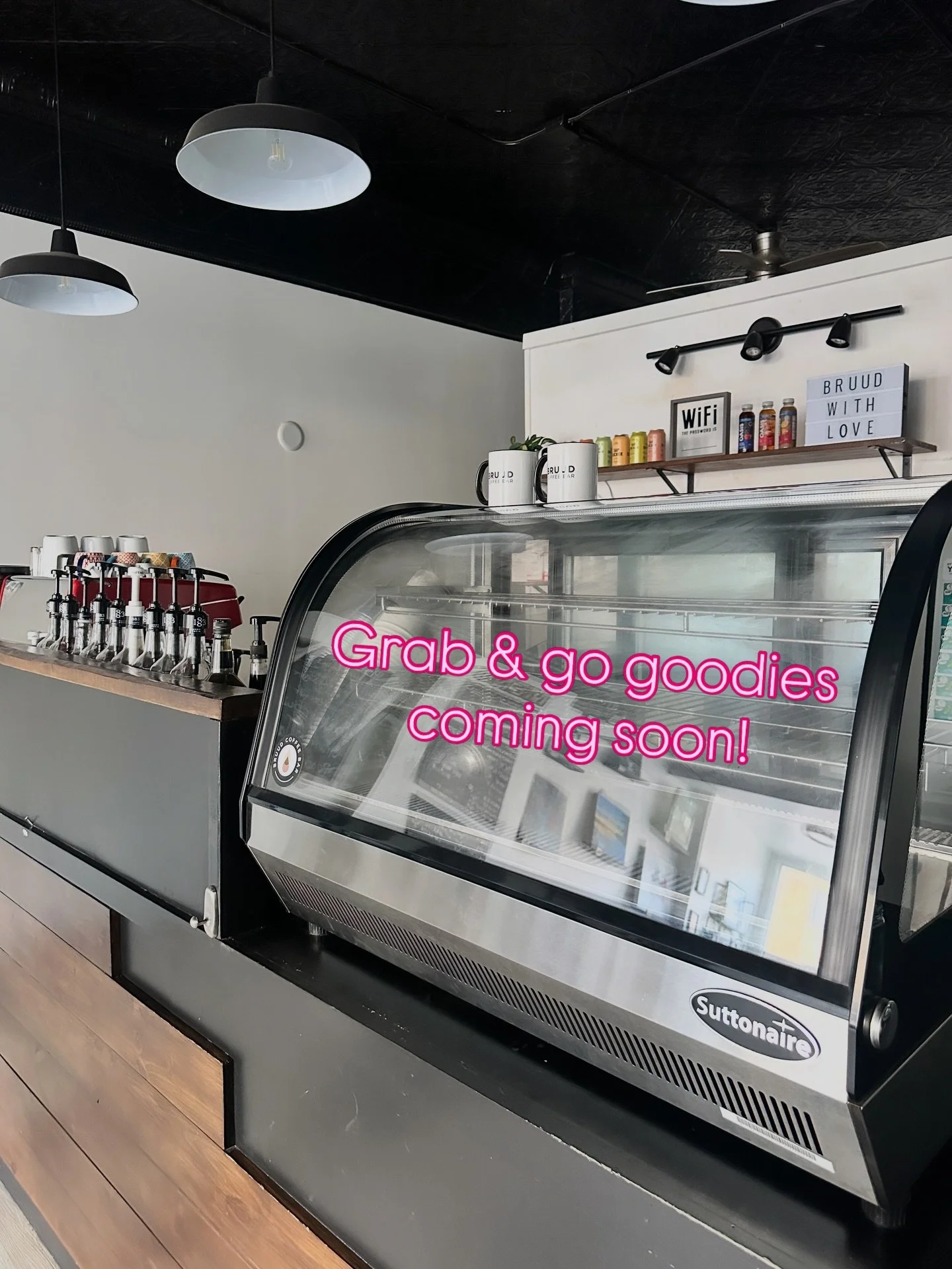 Exciting update! New grab &amp; go sandwiches, fresh local made juices, baked goods &amp; more coming to the shop soon. 

Perfect for road trips, walks in the park, lunches &amp; busy work days. ☀️

Stay tuned for updates &amp; offerings. 

#grabandg