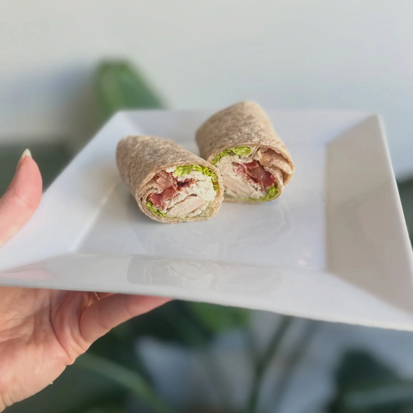 Chicken bacon snack wraps in the grab &amp; go fridge today!

🌯

#snacktime #grabandgo #bruudcoffeebar