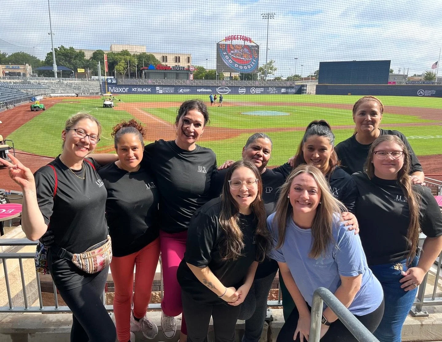 Wrapping up the season with the best crew in the game. Proud of all the hard work that went into keeping Hodgetown shining! ⚾🧼
#luxstandard #cleanspaces #amarillojanitorial