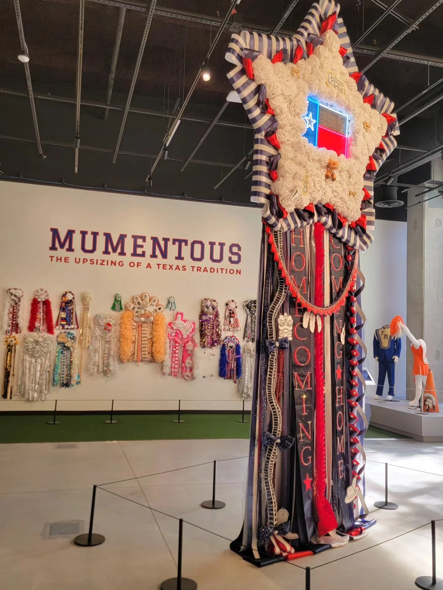 UTSA ITC mumentous ribbon cutting 12.jpg