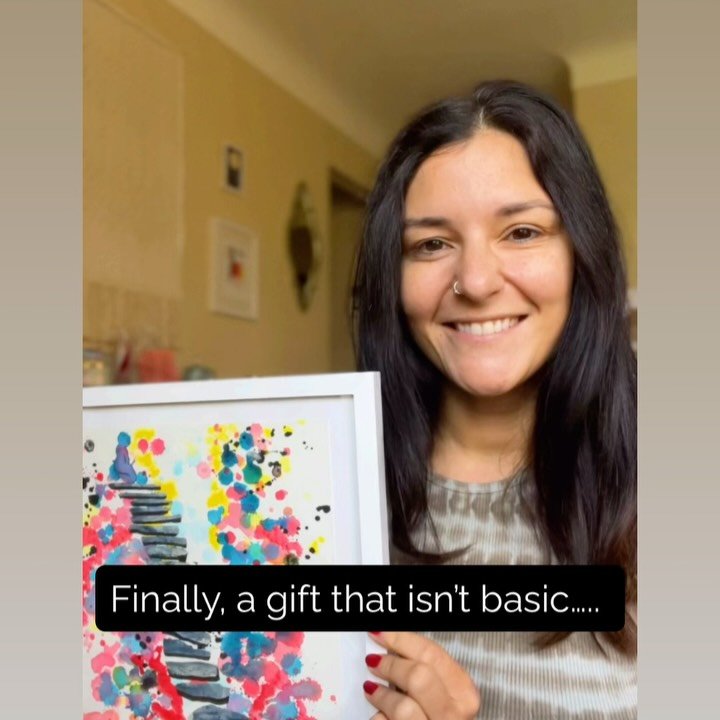 Prints now available! just in time for gift season 🎁 Shop local, buy art 🖼️ 

#artprintsforsale #artsale #giftideas #wallart #mugsforsale