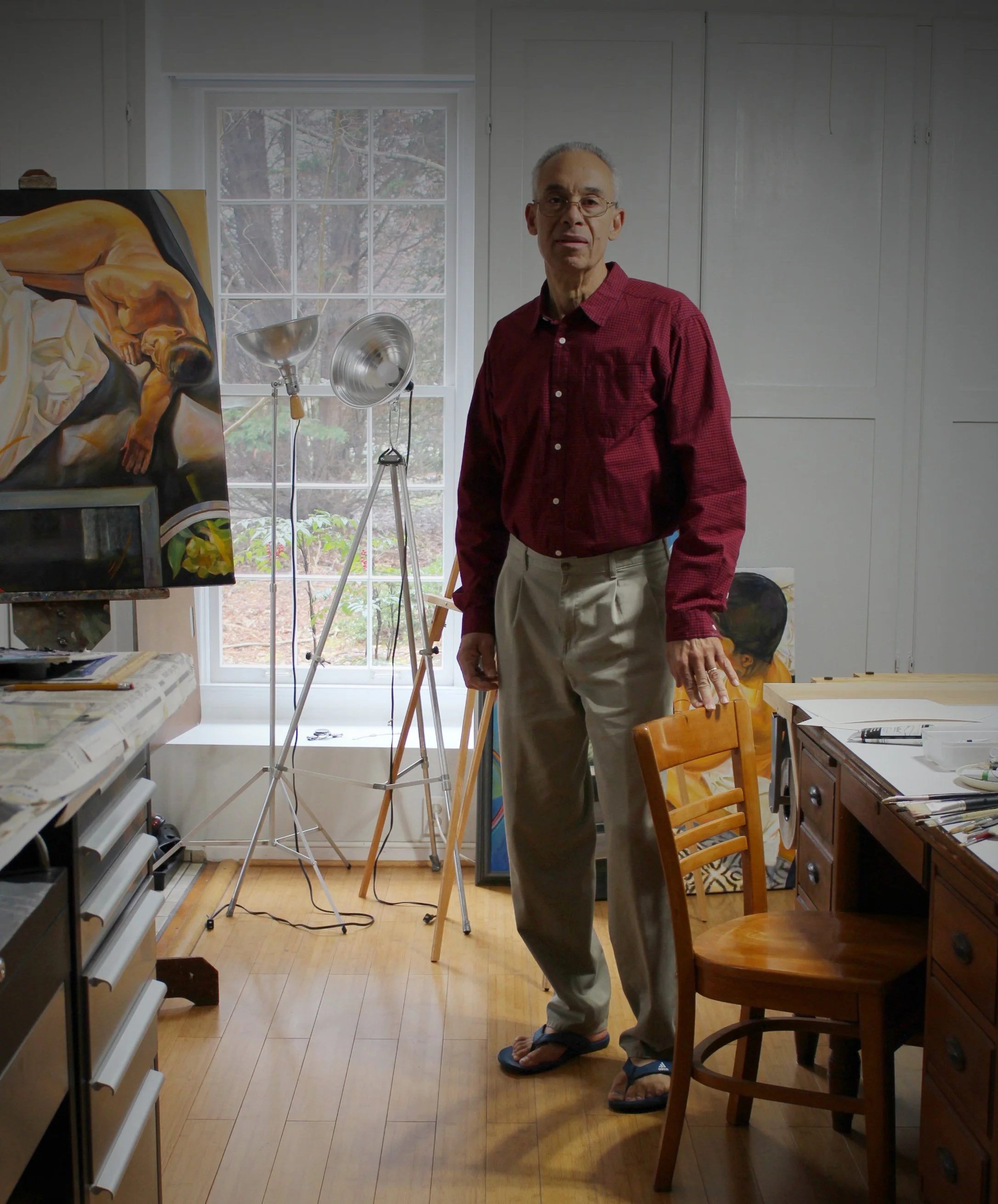 Photograph of American Realist Artist Richard L Tuck in his art studio in 2026