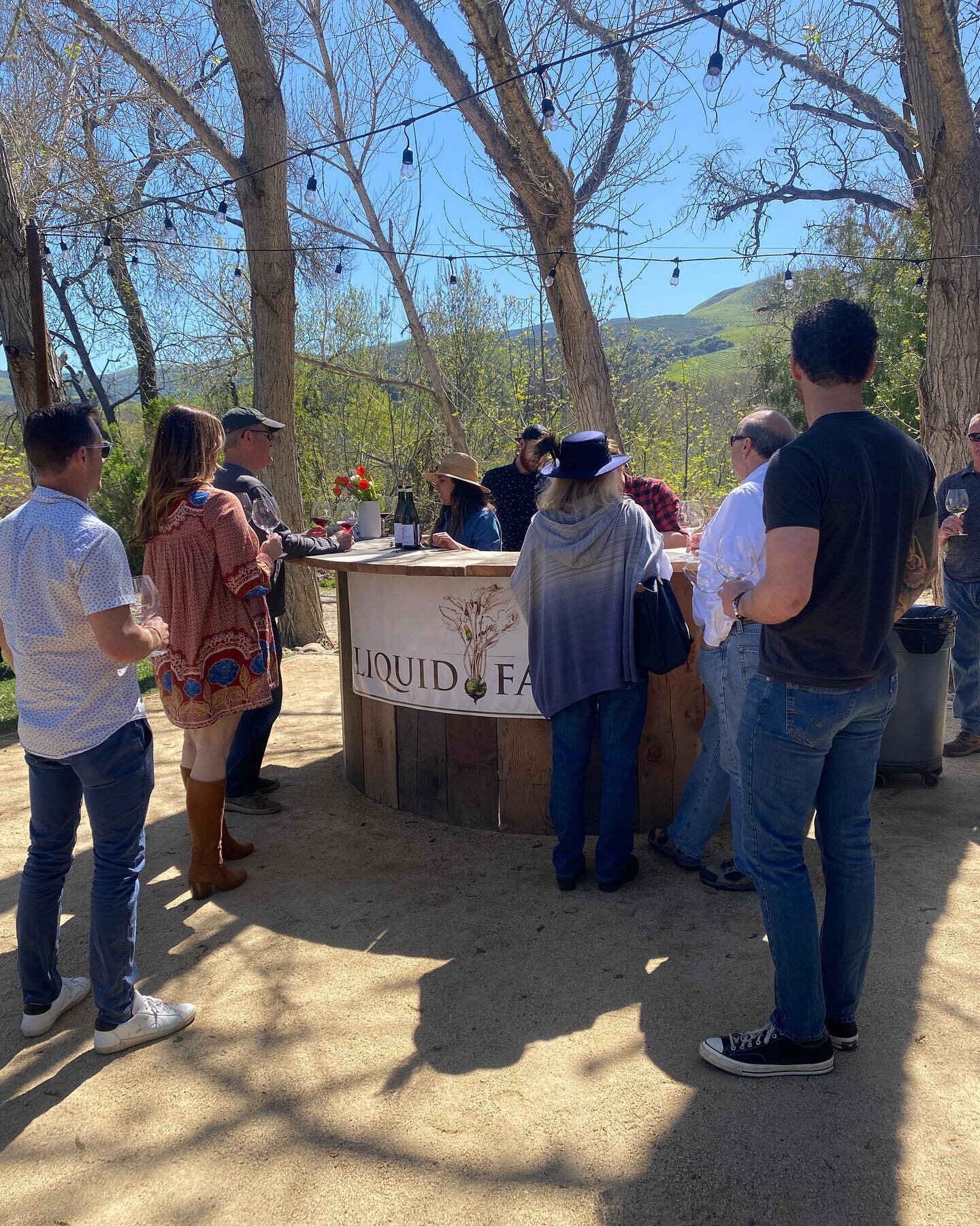 We teamed up with @liquidfarm for their spring Pick-Up Party. It was such a gorgeous day with the sweetest people.