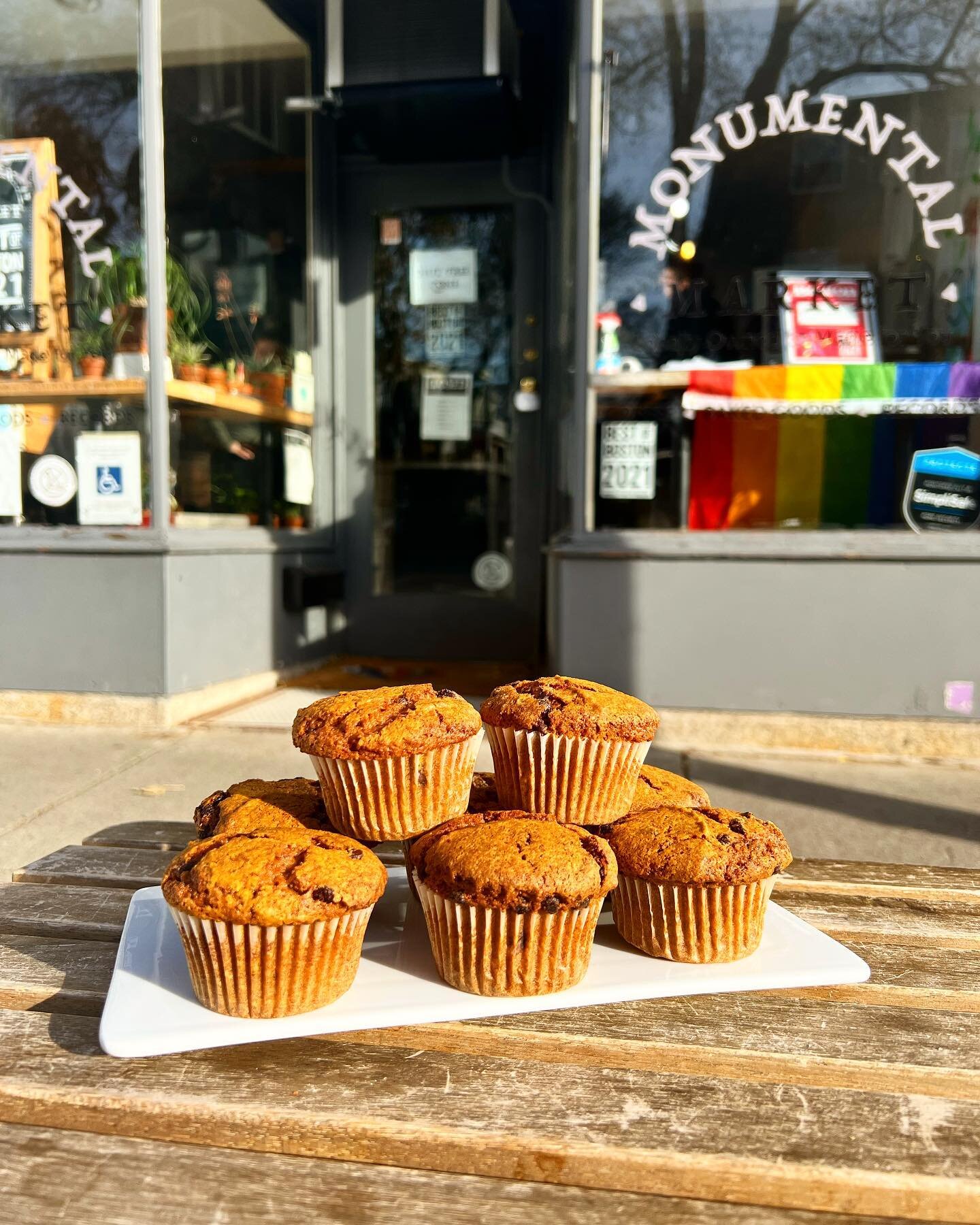 Today is your last day to grab treats, plants, coffee and records before we close for our winter break!! We close at 12p today! We hope to see you 🥰 thank you for another great year 💗