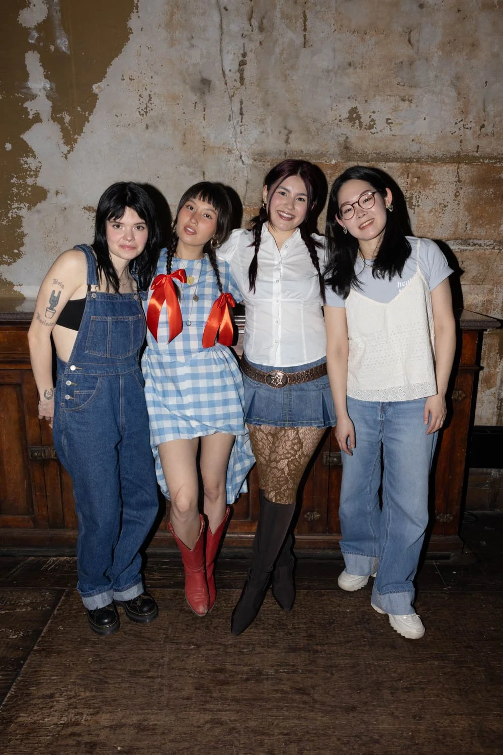 Pre-show portraits with Juliet Ivy, Turner Hall, 2025