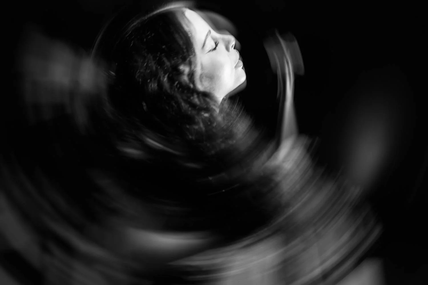 Ellise, X-Ray Arcade, 2026