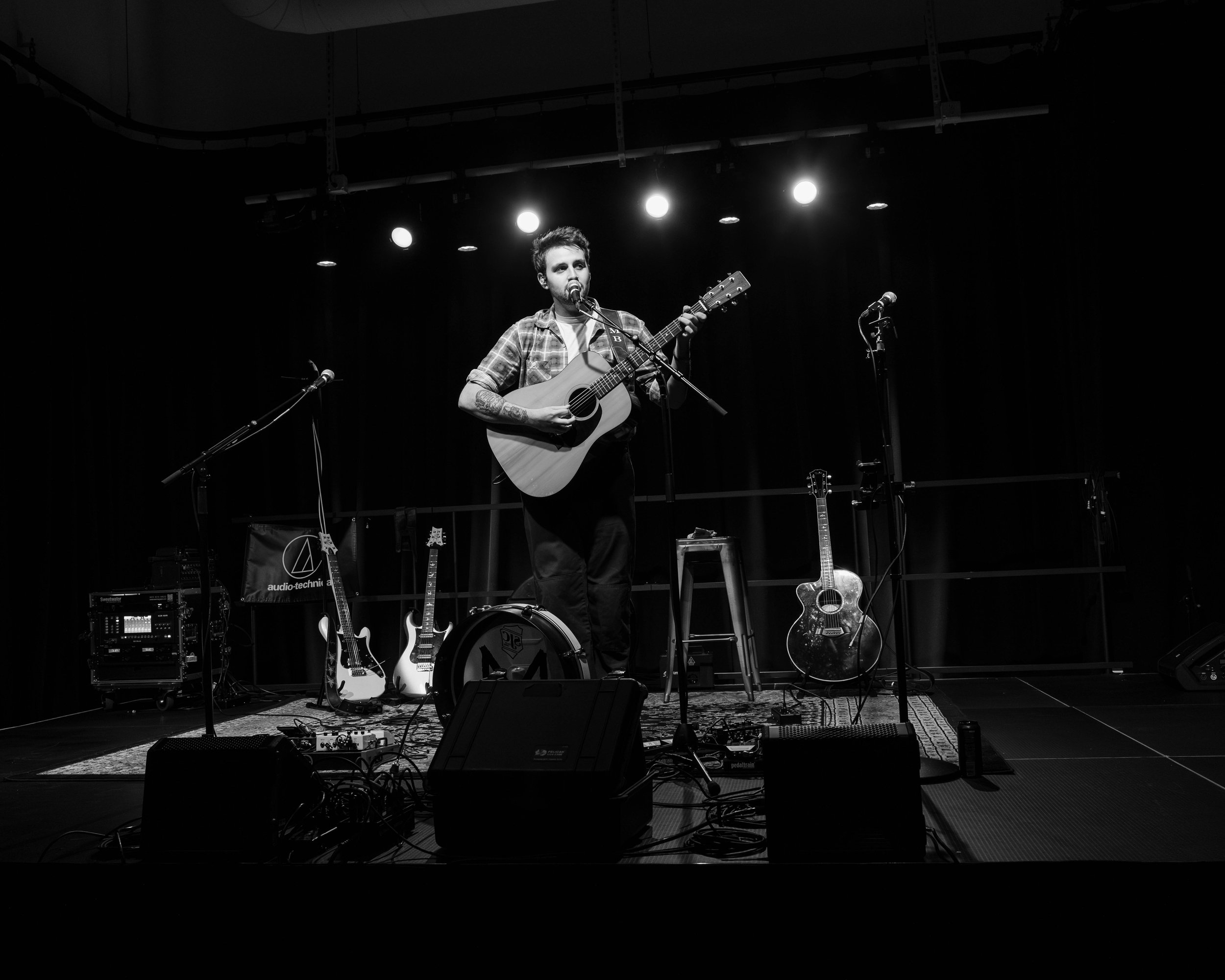 Max Bartos opening for David Cook, The Argo, 2026