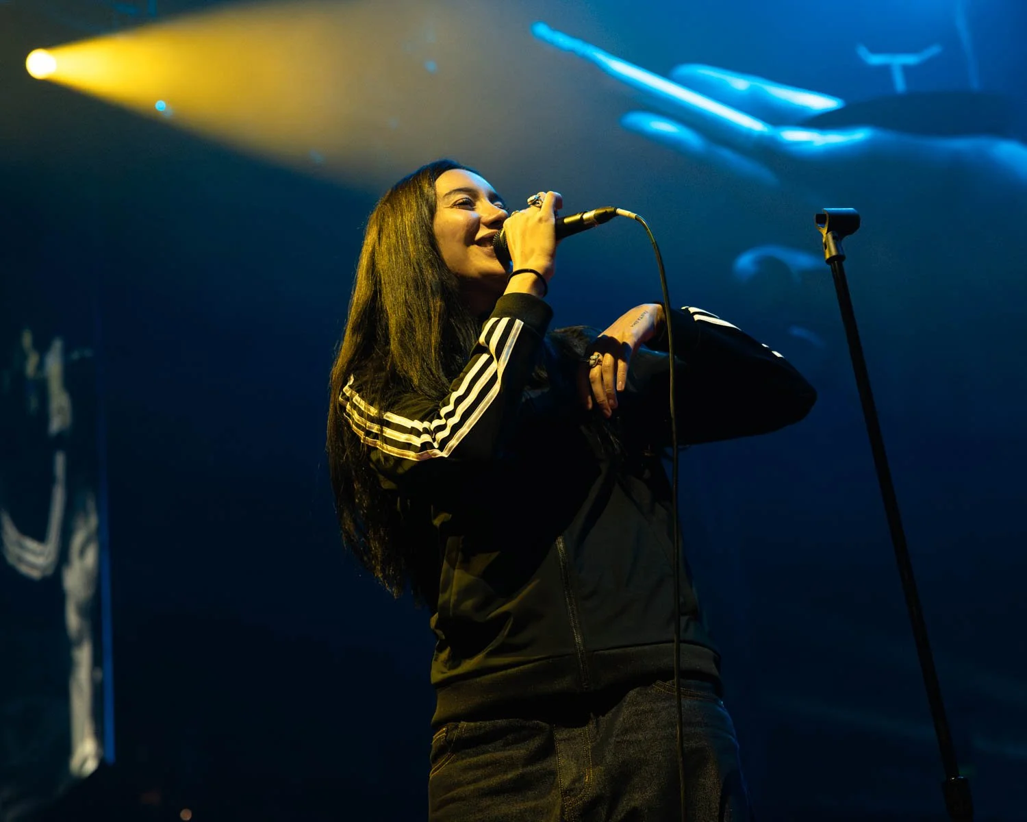 Julia Wolf opening for Machine Gun Kelly, Fiserv Forum, 2025