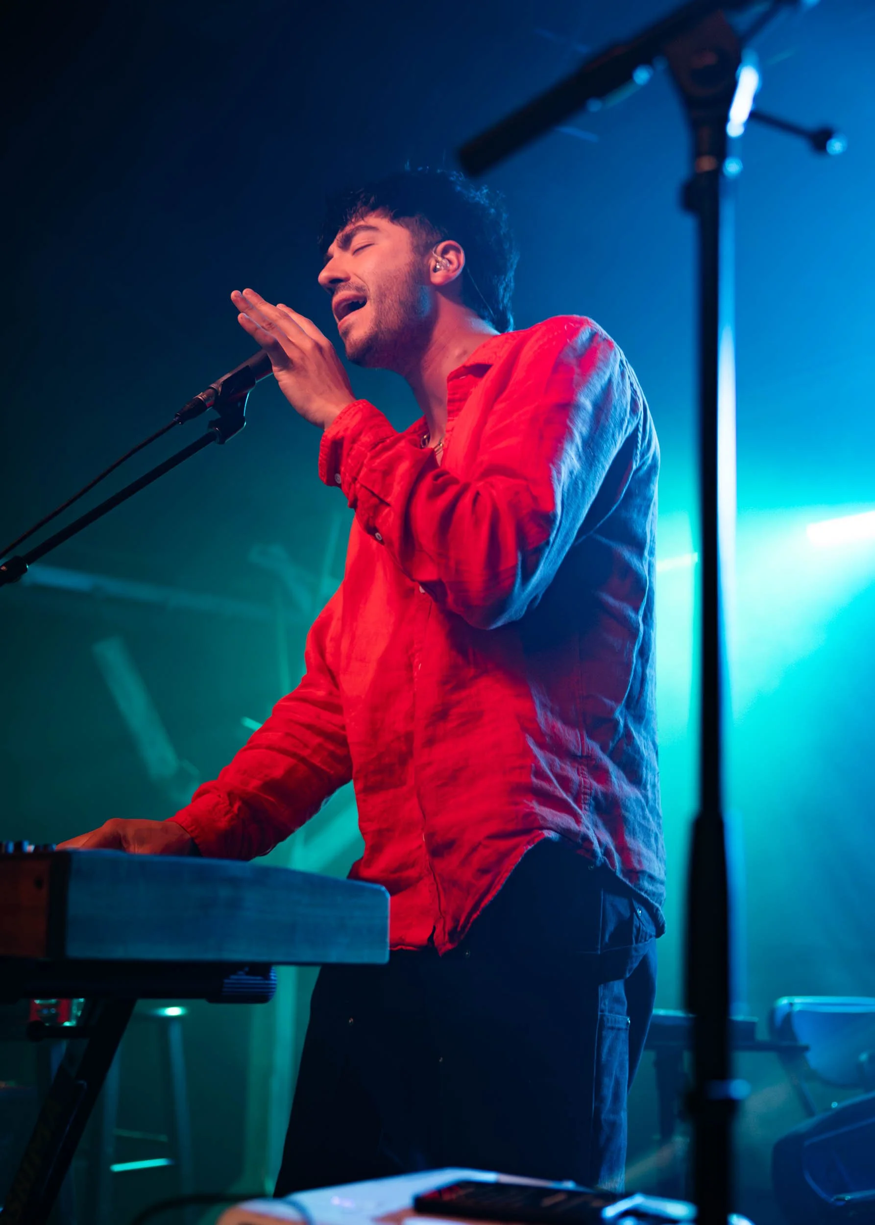 Oshima Brothers opening for Kishi Bashi, Vivarium, 2025