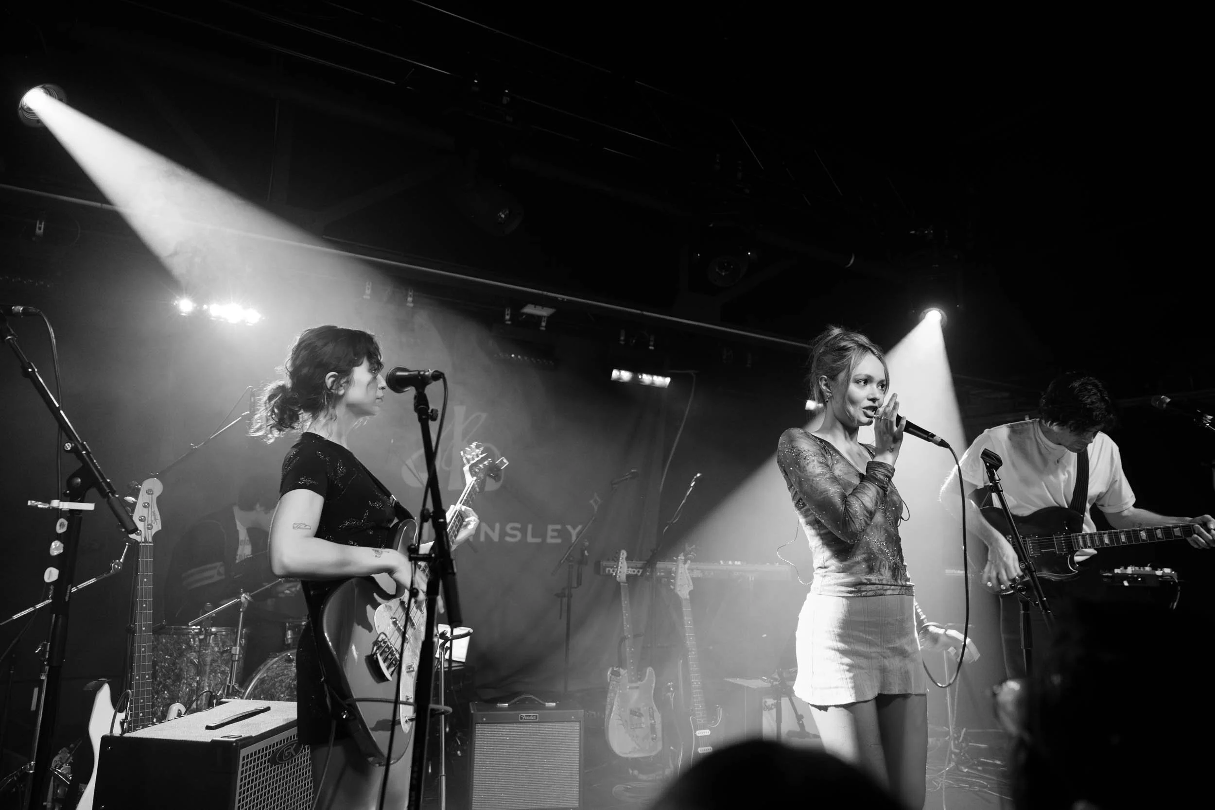 Charlotte Rose Benjamin opening for Sarah Kinsley, Vivarium, 2025