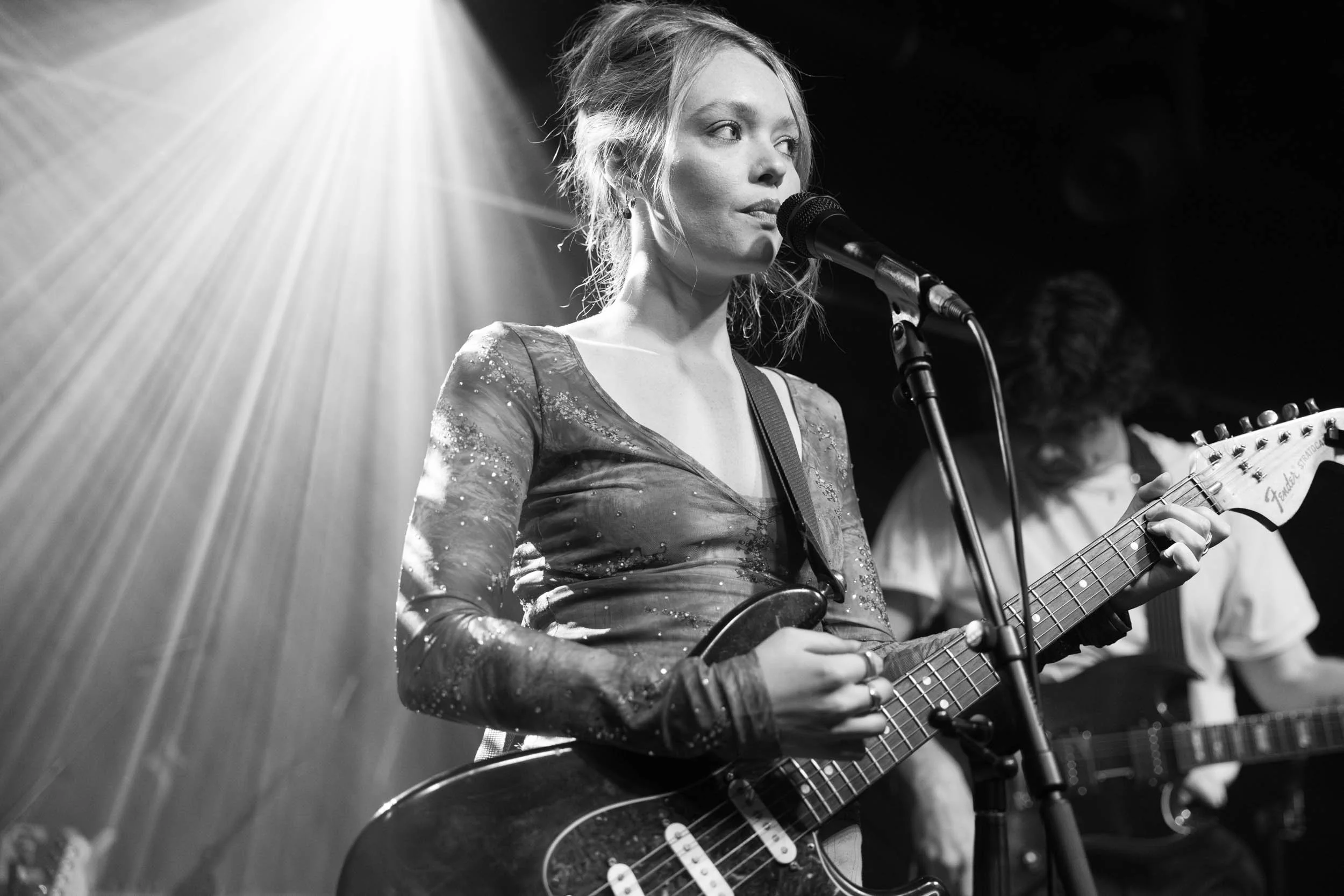 Charlotte Rose Benjamin opening for Sarah Kinsley, Vivarium, 2025