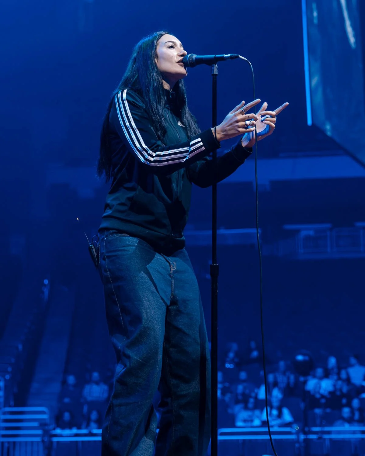 Julia Wolf opening for Machine Gun Kelly, Fiserv Forum, 2025