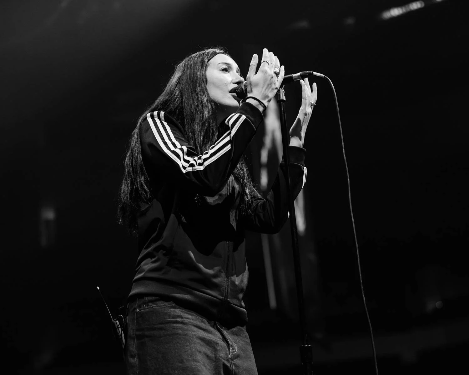 Julia Wolf opening for Machine Gun Kelly, Fiserv Forum, 2025