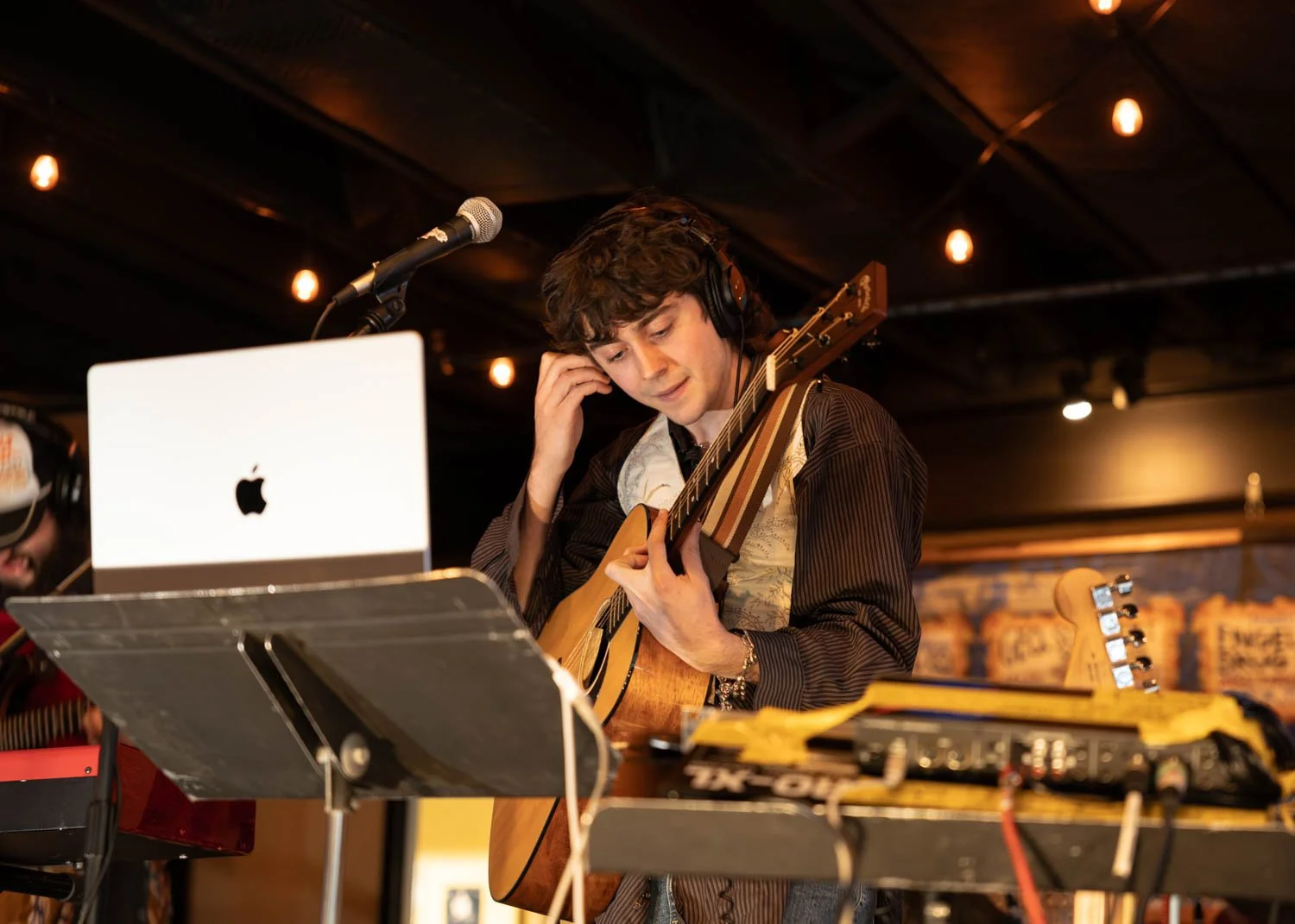 Eli Orion and the Everything, Anodyne Coffee, 2025