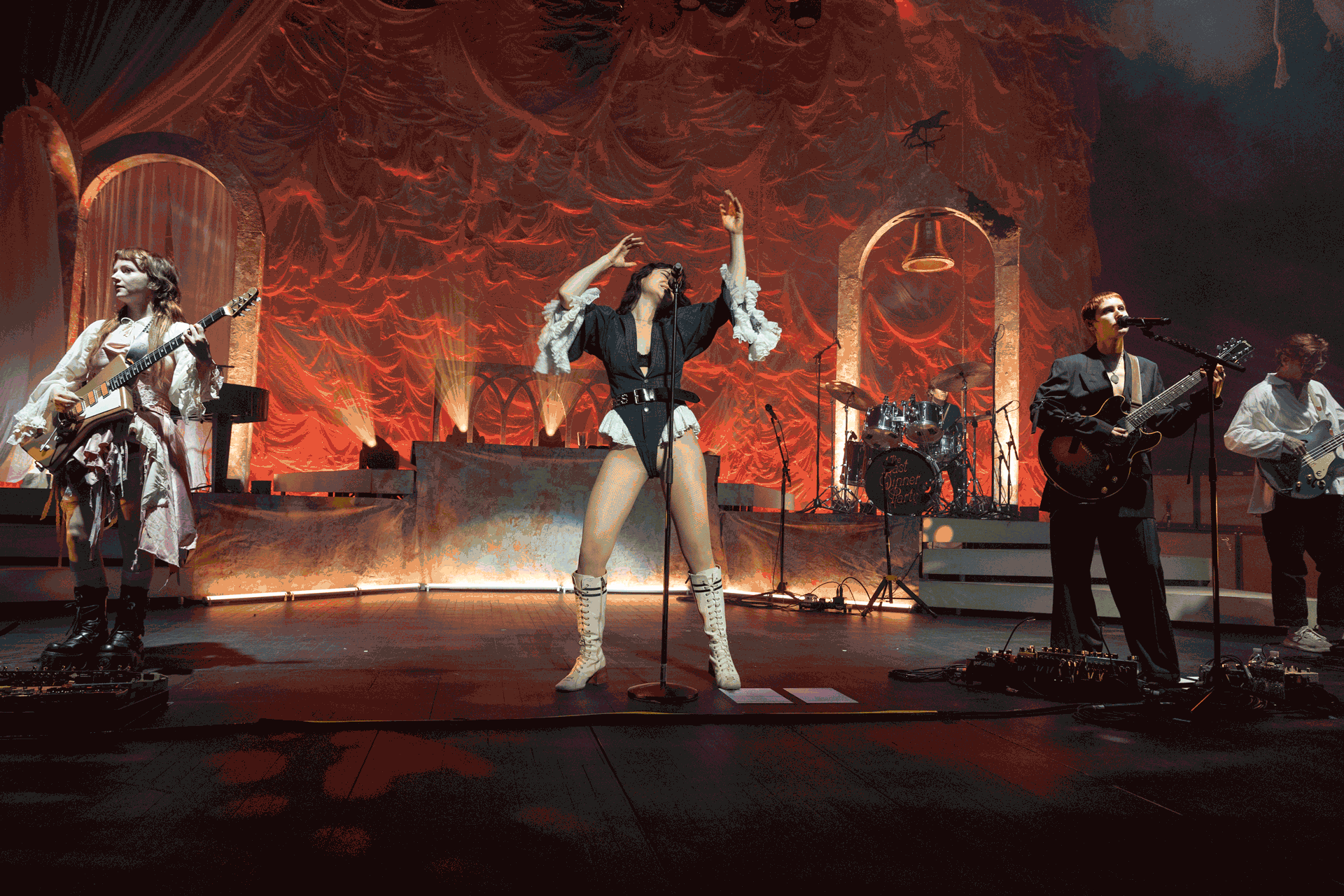 The Last Dinner Party, Riverside Theater, 2026