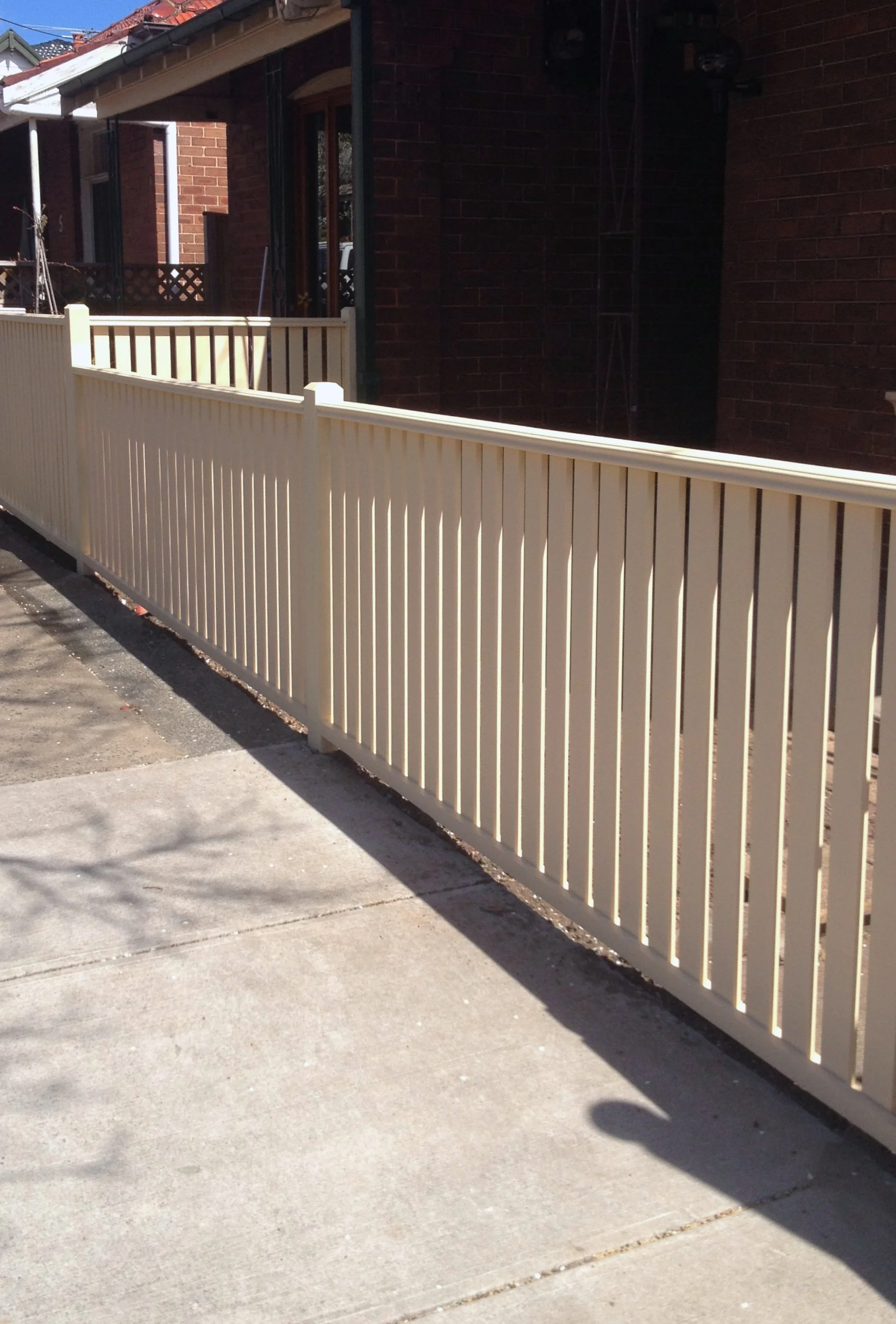 Annandale Handrail Picket Timber Fence Sydney.jpg