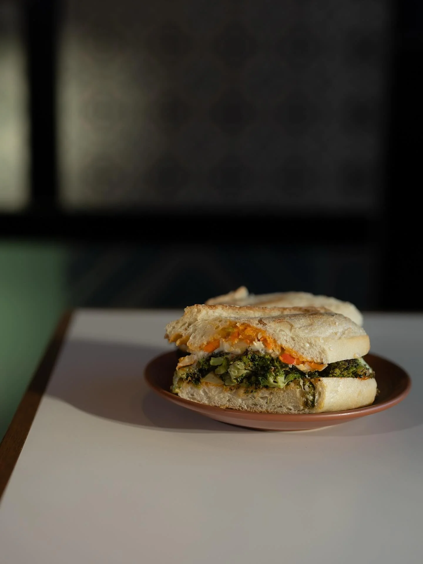 🥦 a moment for this glamour shot of our OG Broccoli Melt, a menu staple from beginning that still hits every time
We start with a @leavenedcle sesame hoagie roll that is slathered with calabrian chili aioli (which actually starts with a base of @fo