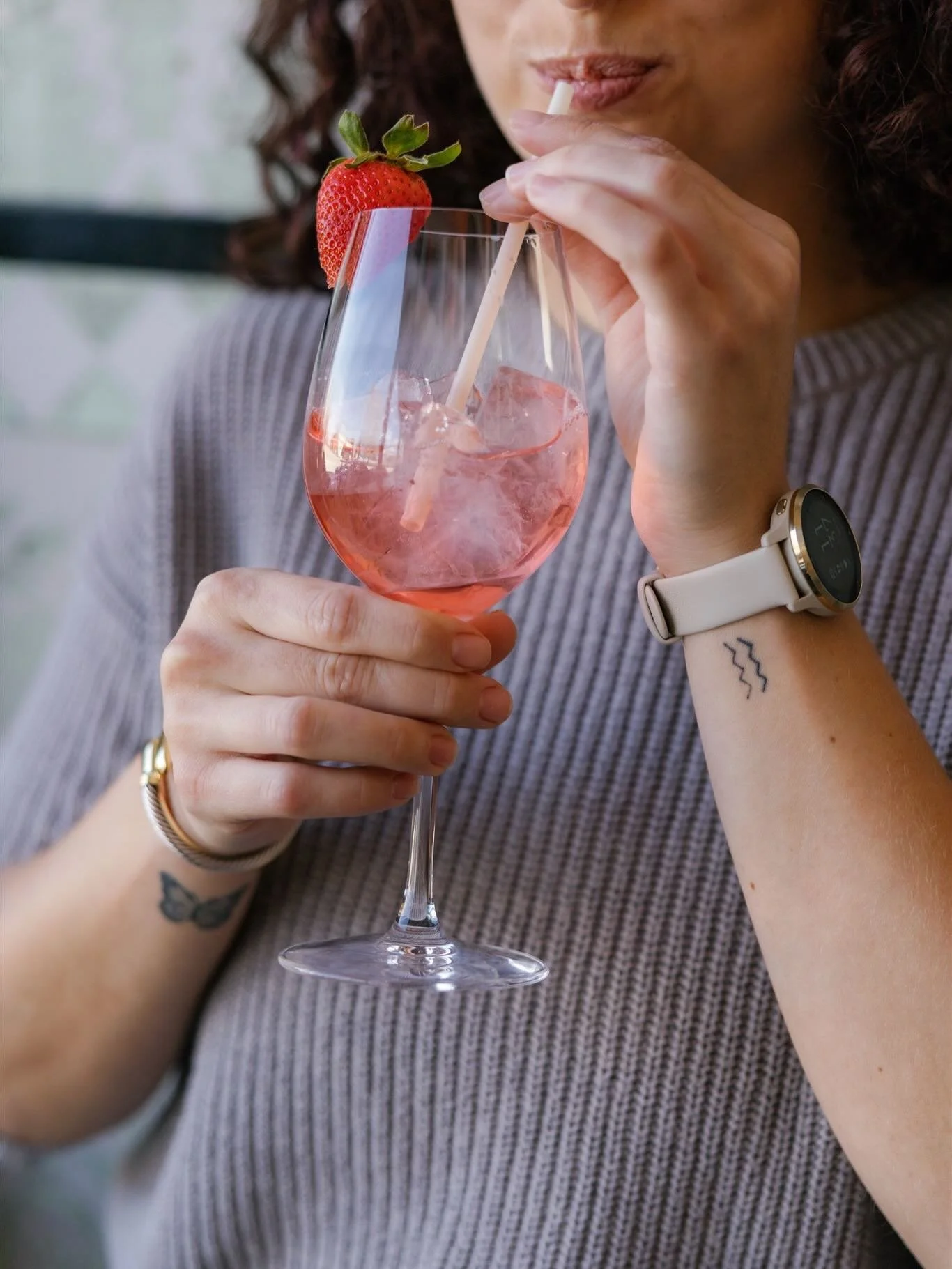 When the forecast shows over 70 degrees for more than two consecutive days, it&rsquo;s time to celebrate with a spritz! 🙌🏼☀️🥂🍾🍹😎⛱️