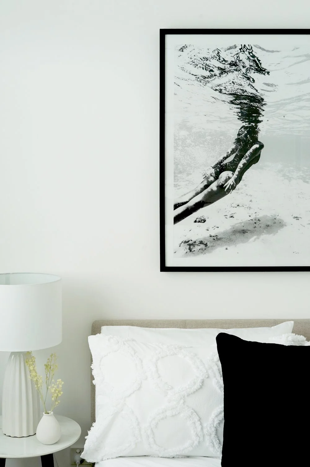 Life-Installers-Interior-Design-Residential-Make-Over-Monochrome-Home-5.jpg