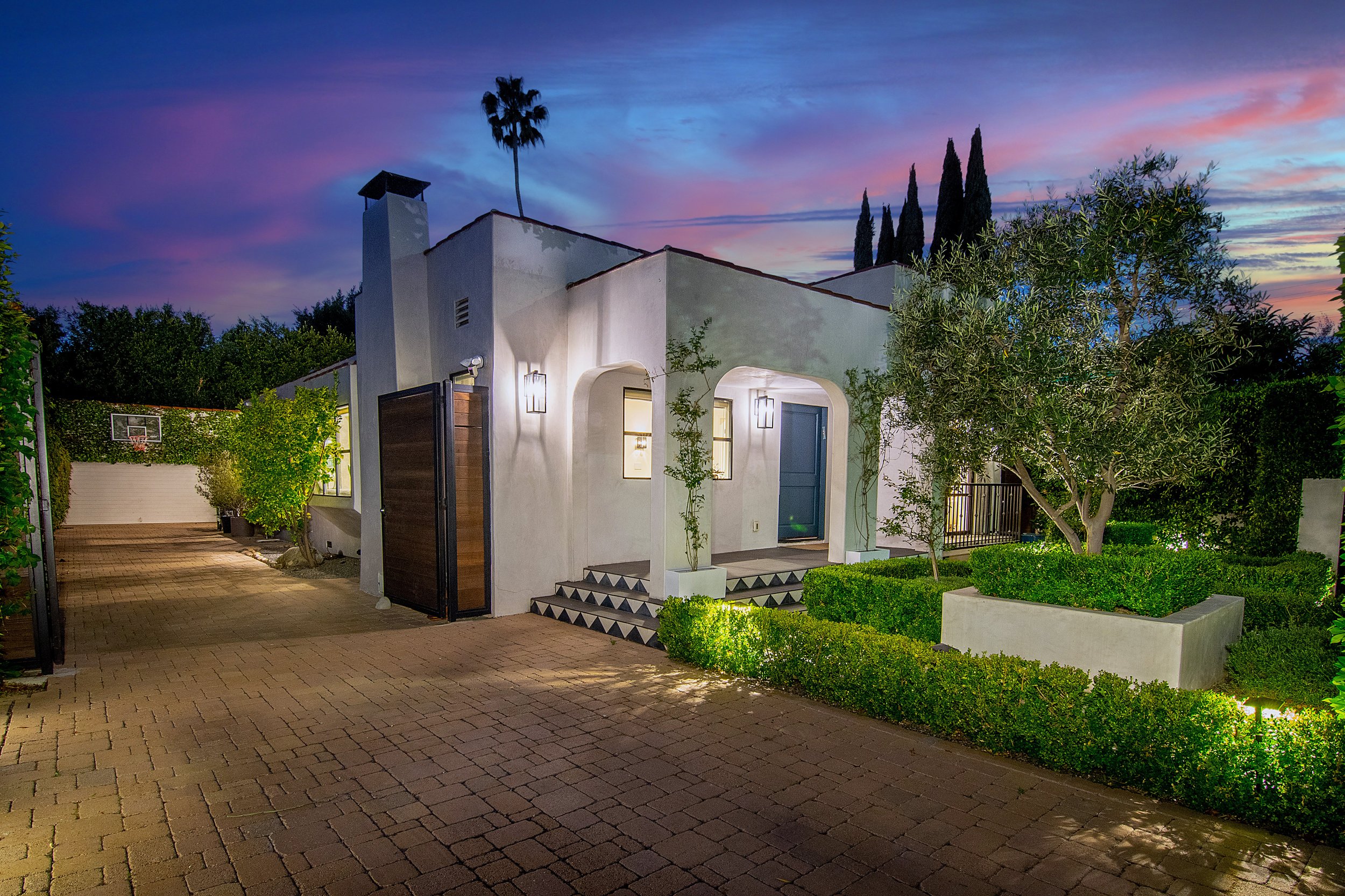 743 N June St, Los Angeles