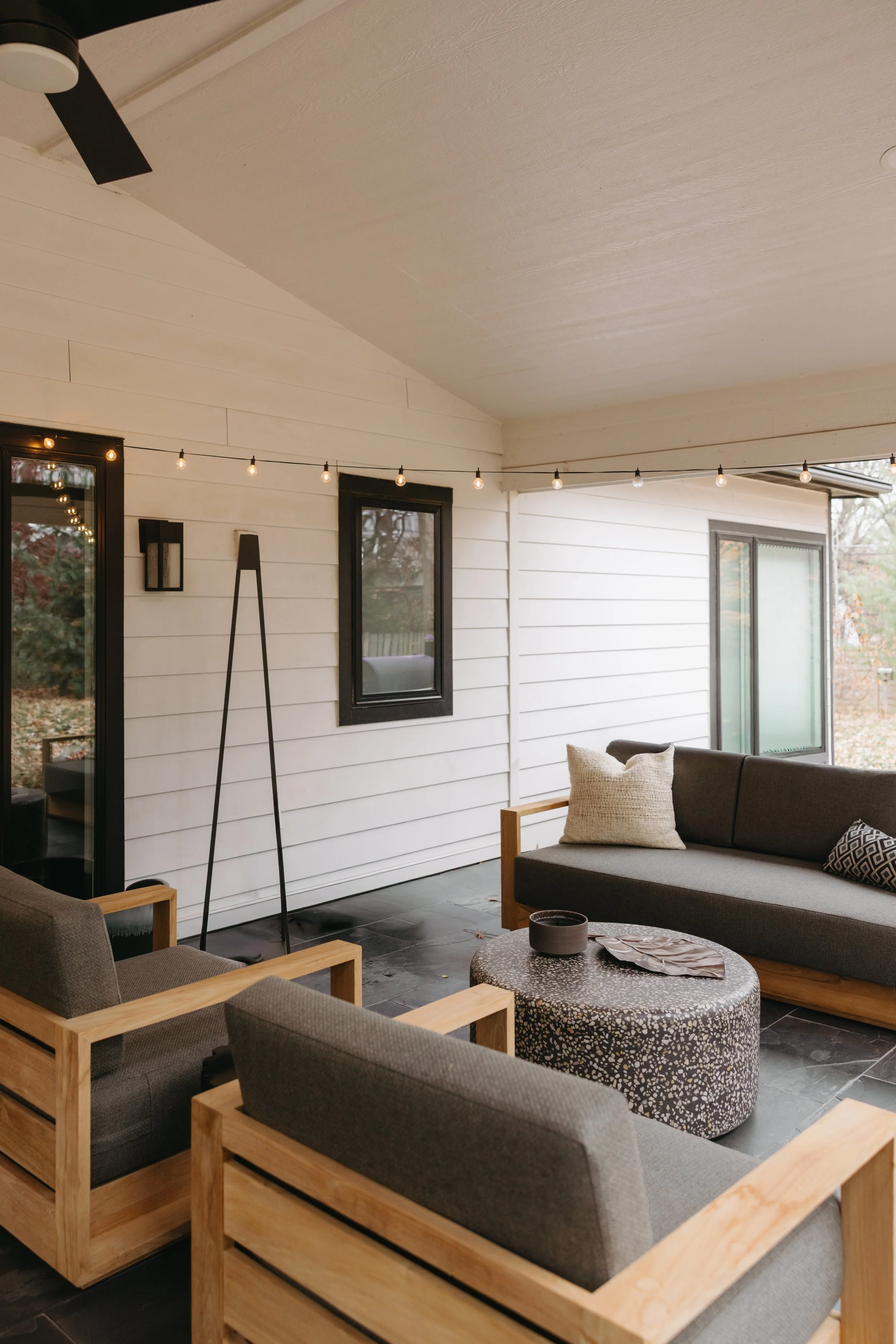 indie house _patio-48.jpg