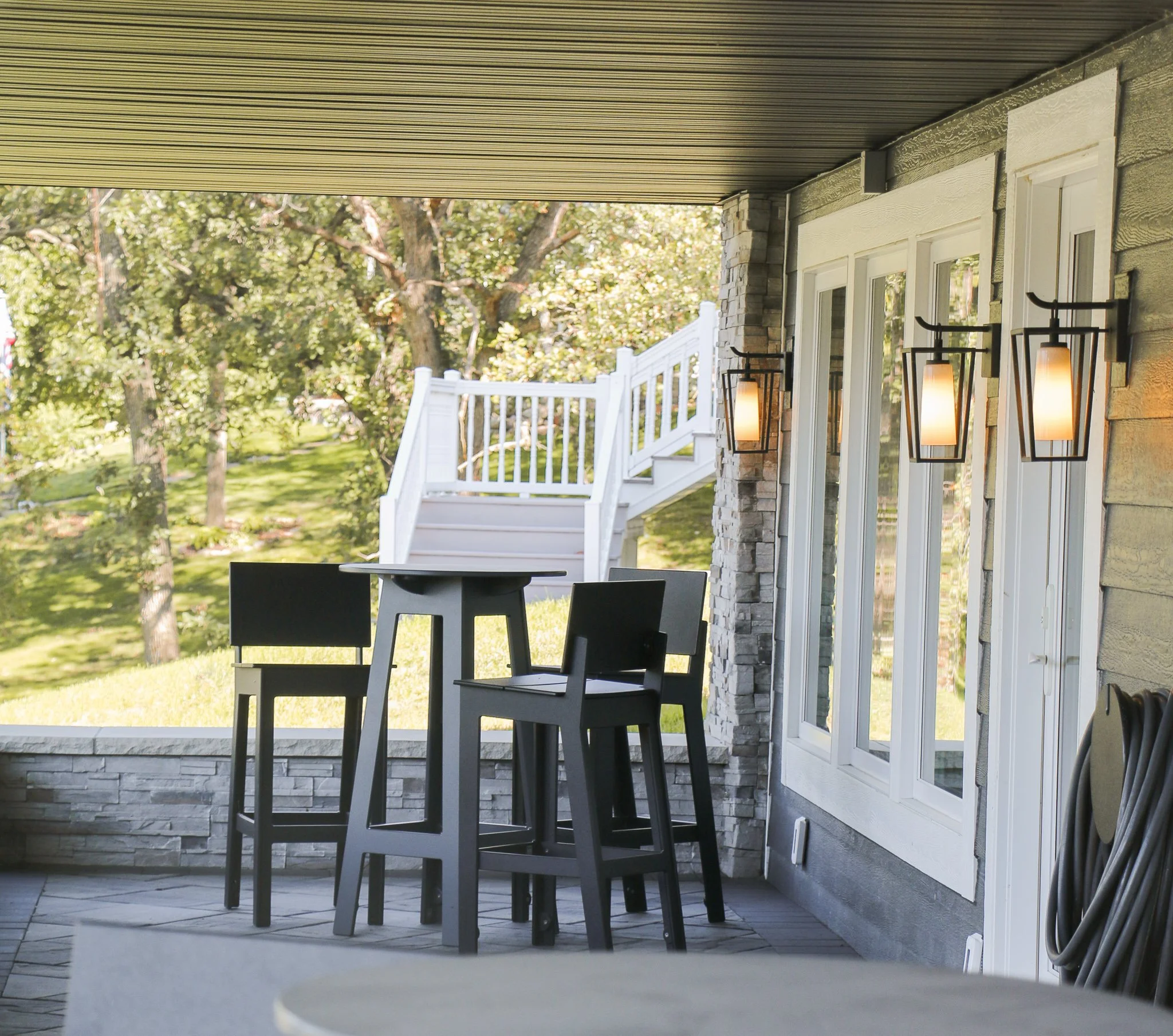 lake house living room furniture