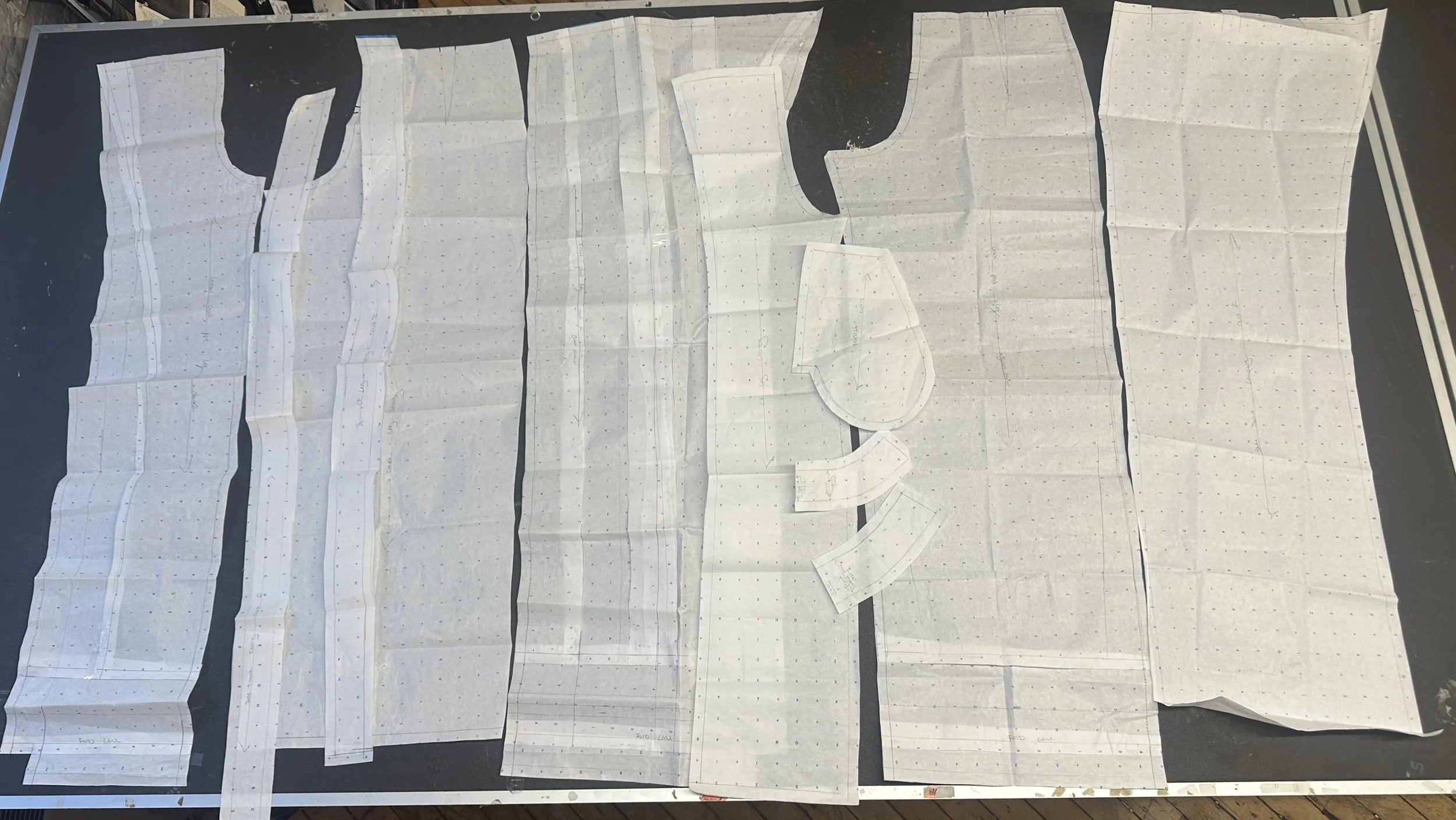 Look 3 theresa pant pattern.JPG