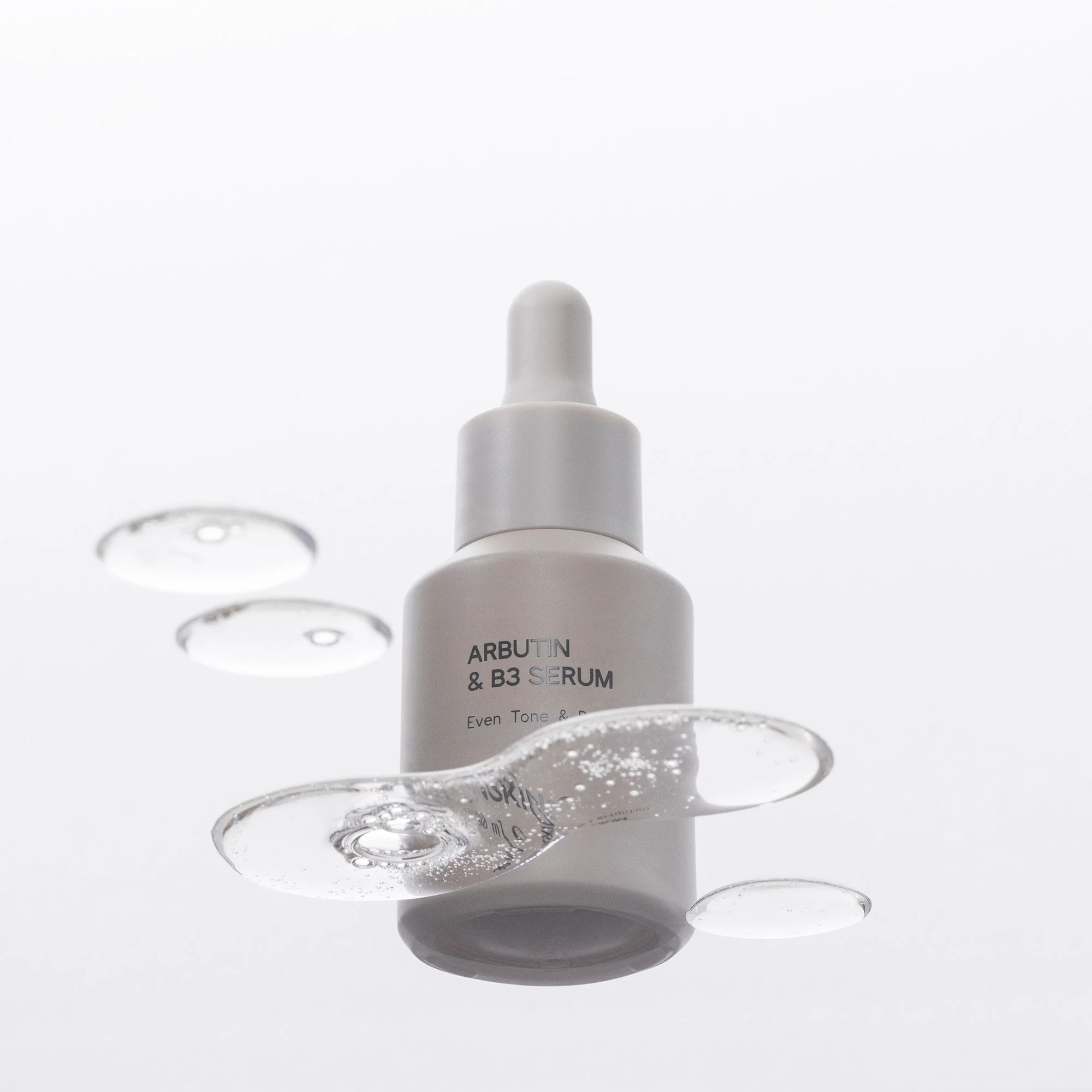 INSKIN.CO-Arbutin-&-B3-Serum-Promo-2-2000px.jpg