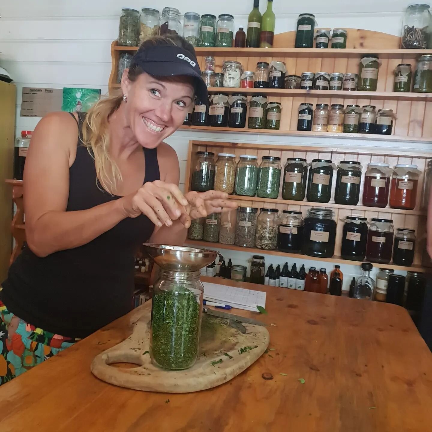 Looking forward to this morning's herbal medicine making class... I wonder what the alchemy of this particular group is going to be? 

Statistics show that all of the people drawn to my workshops are wonderful people,  excited to learn and grow and c