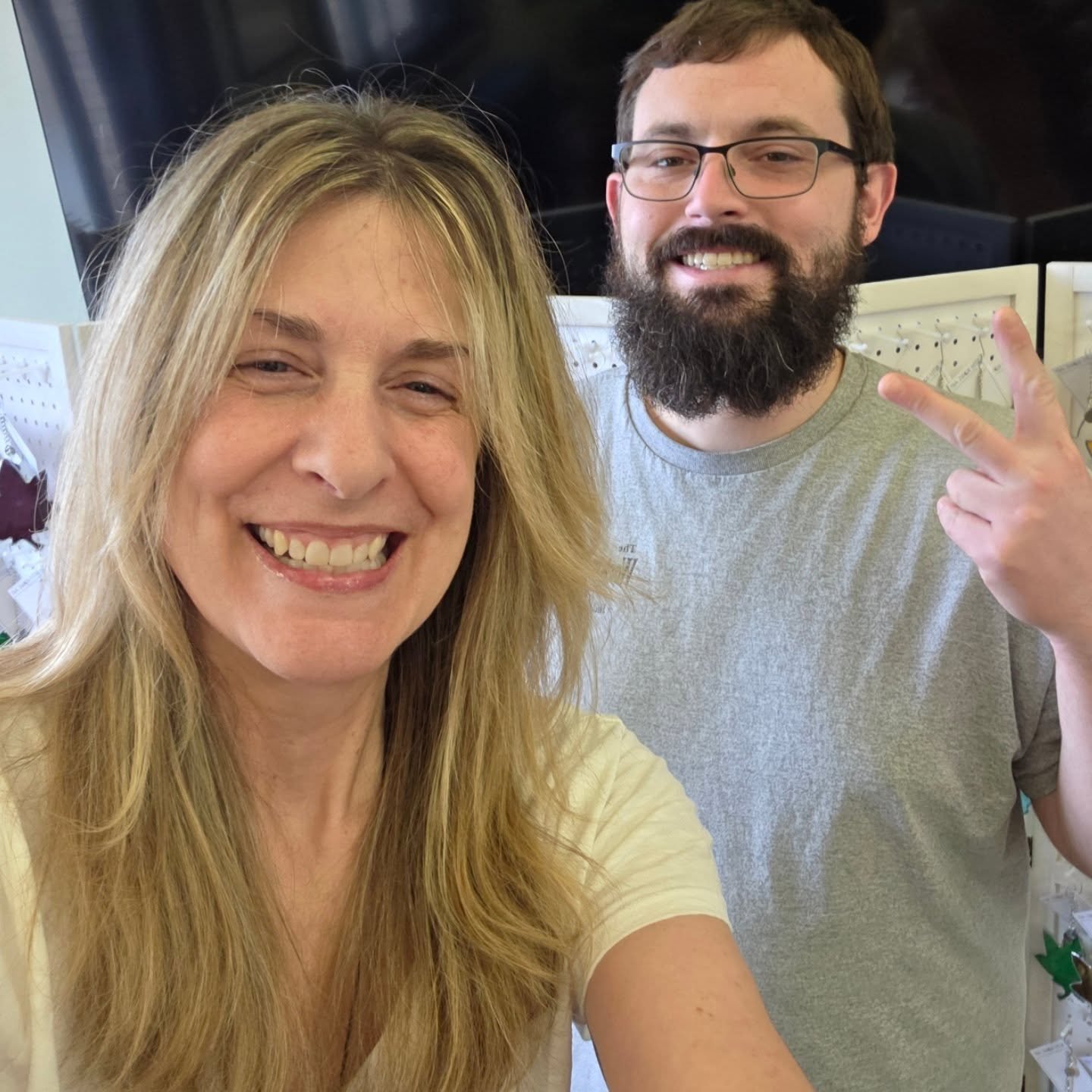 THANK YOU @gabeisfresh for all your help with set up and pics!  Much appreciated!