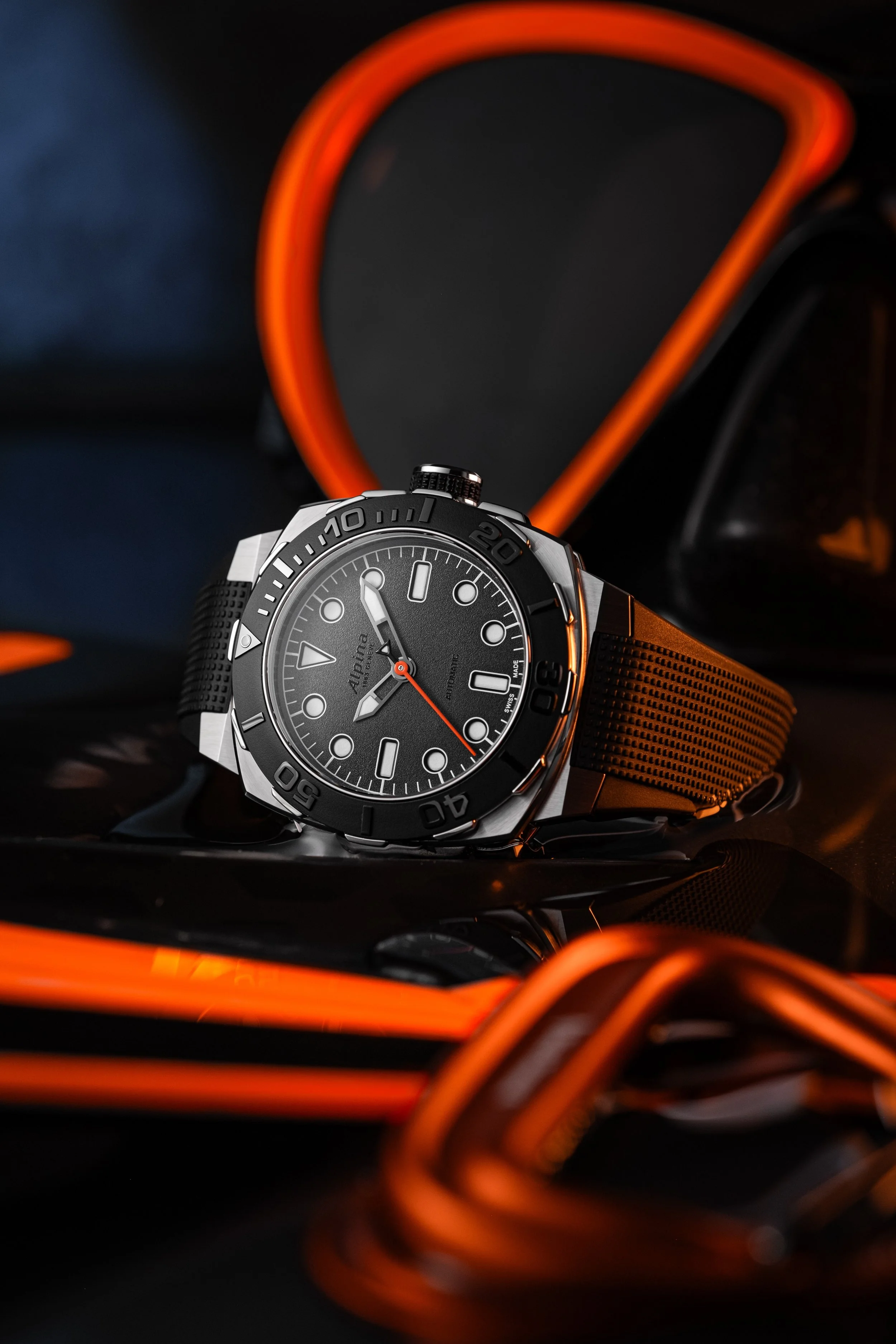 Alpina-The-Real-Time-Show-Seastrong-Diver-Extreme-Automatic-5.jpg