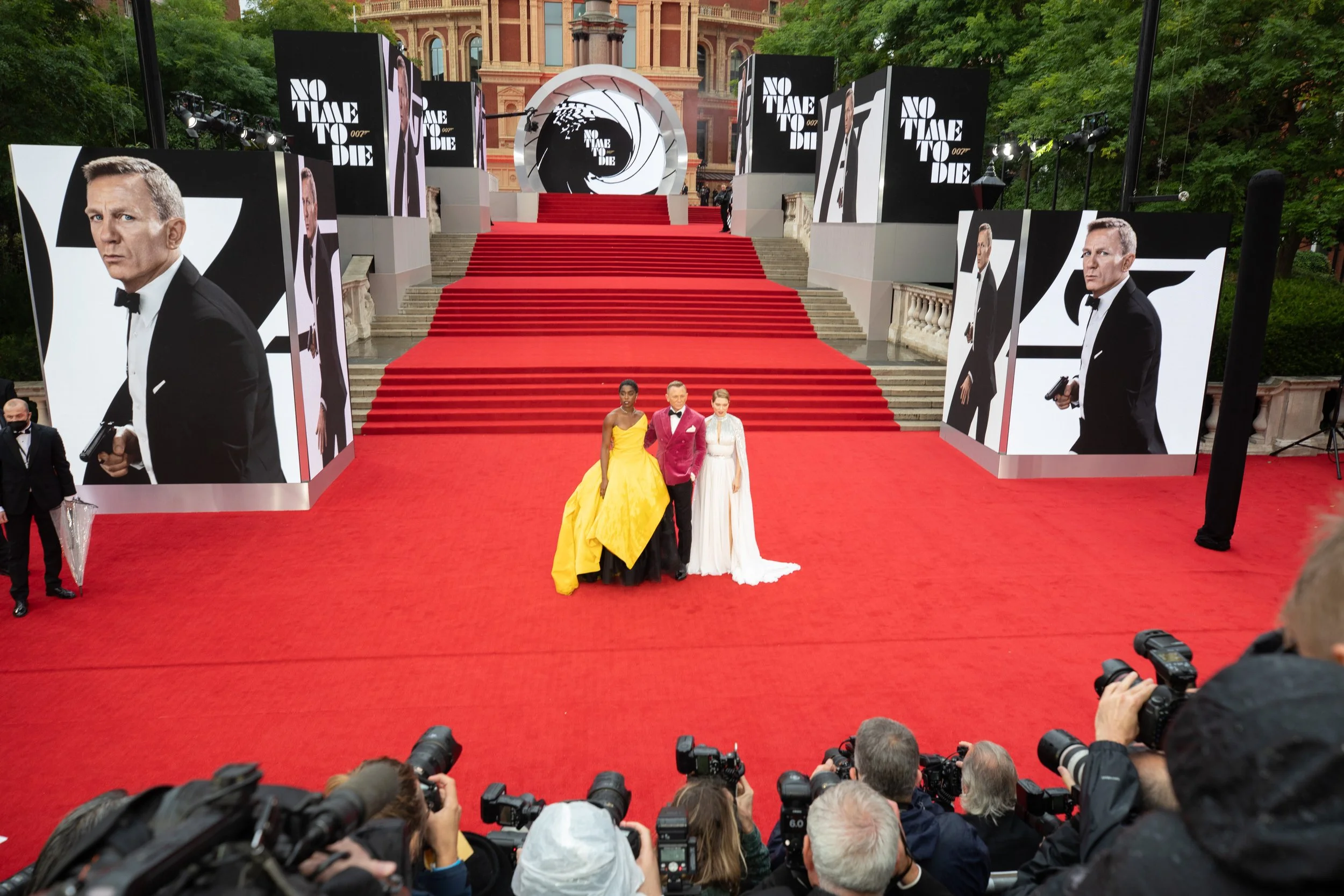 BOND_NTTD_1470.jpg