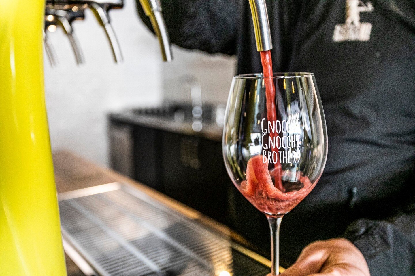 PR: At @gnocchignocchibrothers Newtown you can try sustainable and organic wines on tap! 🍷⁠
⁠
MOVE NOW: grace@mvmnt-agency.com