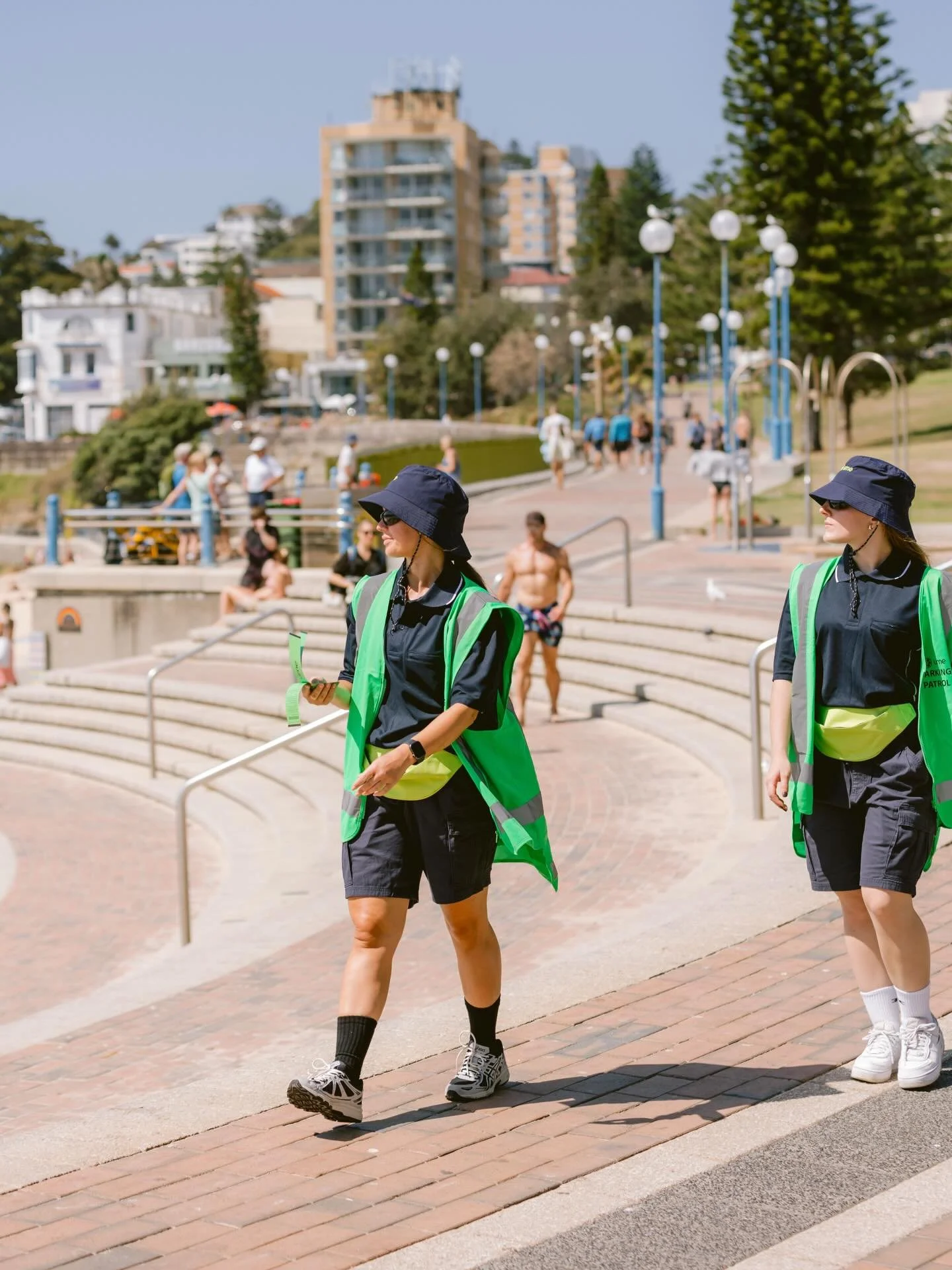 ACTIVATION: @lime surprised beachgoers at Coogee Beach by paying for parking and handing out Lime Penalty Notices that unlocked 10 minutes of free Lime rides.

The activation was part of Lime&rsquo;s wider Parking Warden Program, designed to promote 