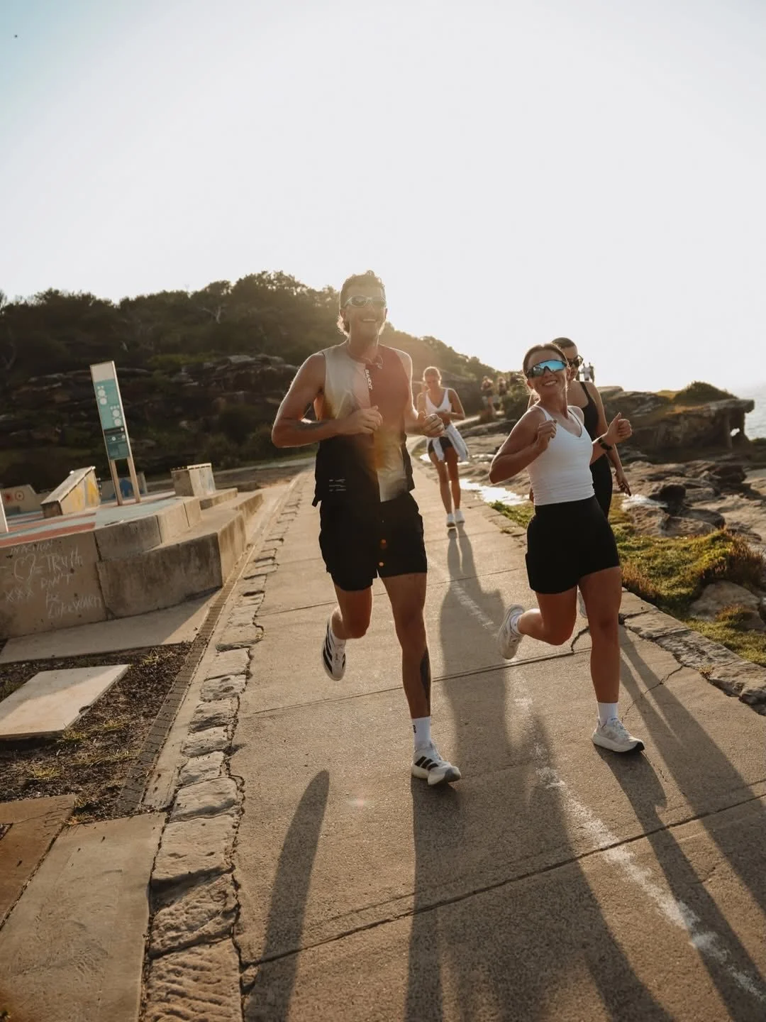 ACTIVATION: Popular Australian hydration brand, @lvlup_supps partnered with Sydney&rsquo;s viral @unofficialrunclub to deliver a premium recovery and hydration activation at an iconic Sydney beach.

Designed to support both Unofficial Run Club member