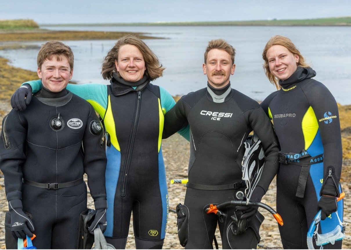 The seagrass collection team ready to collect reproductive shoots in Orkney. Photo by Raymond Besant. 